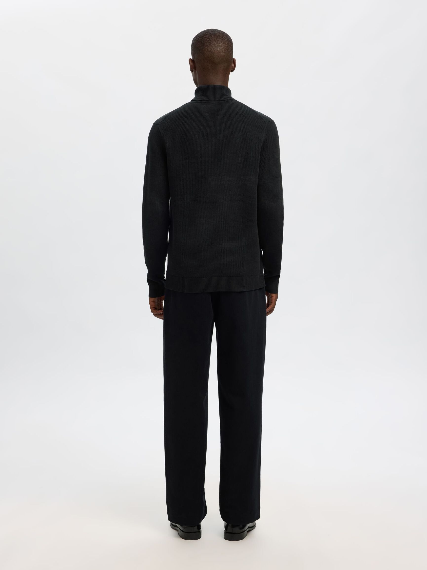 Selected miesten neulepusero K DANE LS KNIT STRUCTURE ROLLNECK NOS, musta