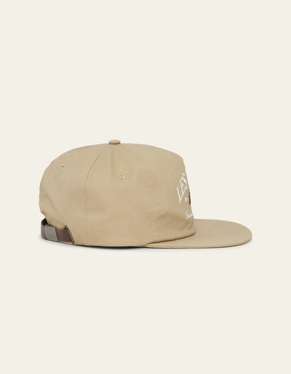 Les Deux miesten lippis Ivy League Twill Letterman Cap, beige