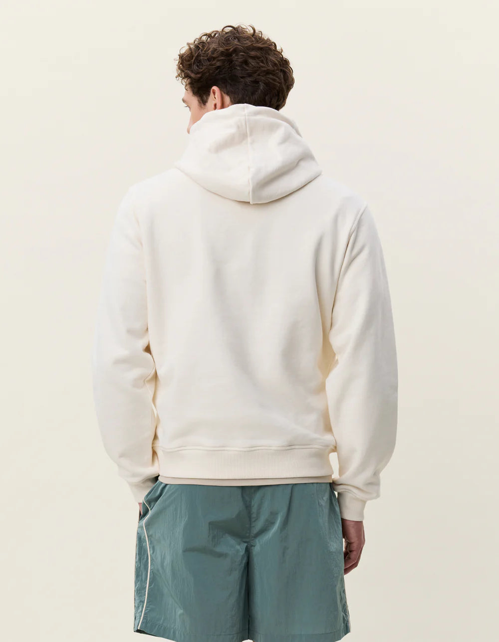 Les Deux miesten huppari Court Hoodie, luonnonvalkoinen