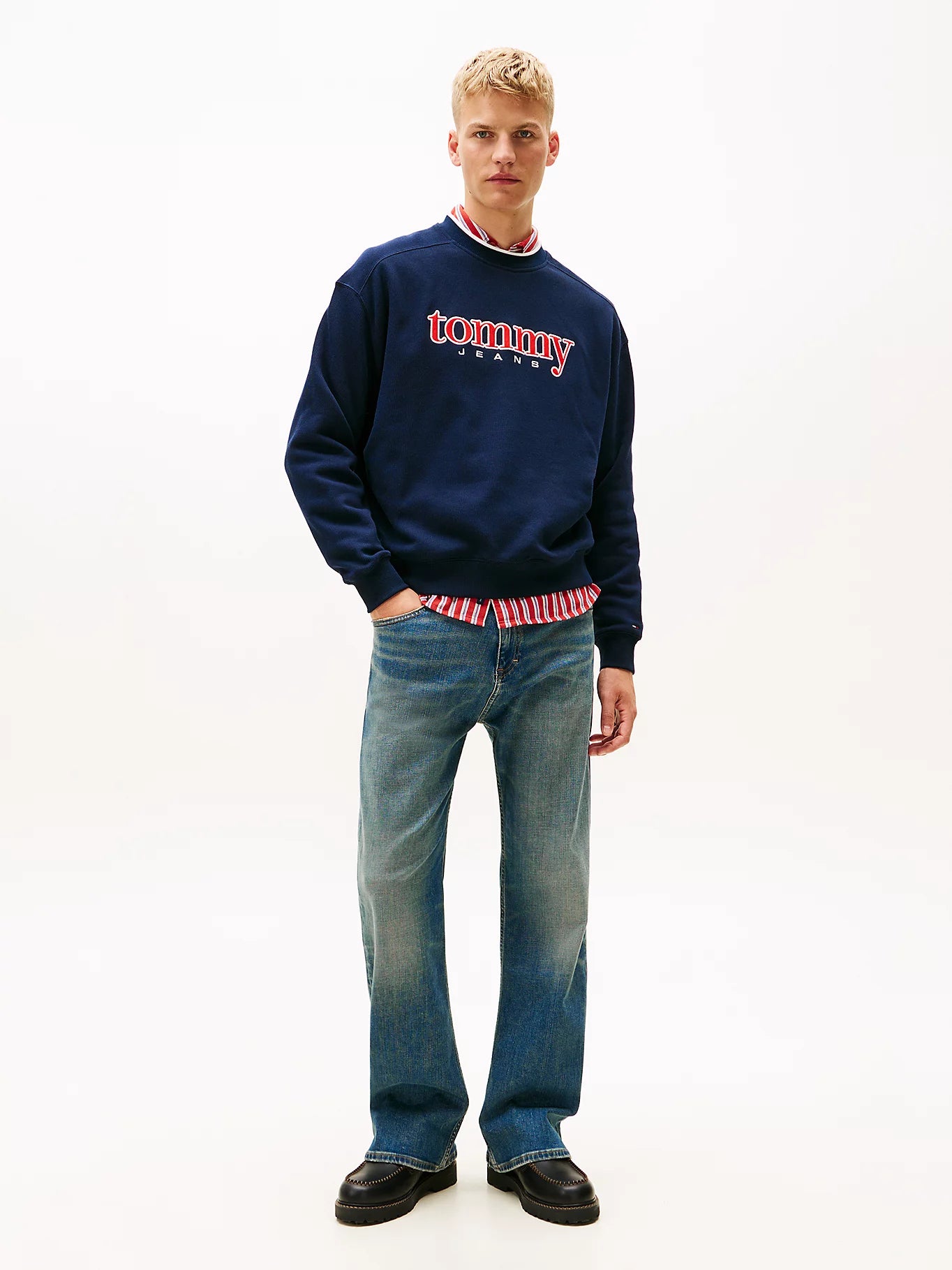 Tommy Jeans miesten collegepaita TJM 90S TEXTURE GRAPHIC CREW, tummansininen