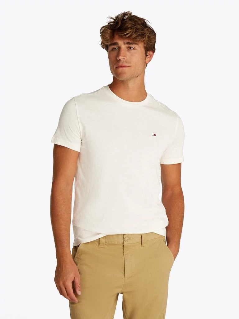 tommy-jeans-miesten-t-paita-tjm-xslim-jersey-tee-luonnonvalkoinen-1