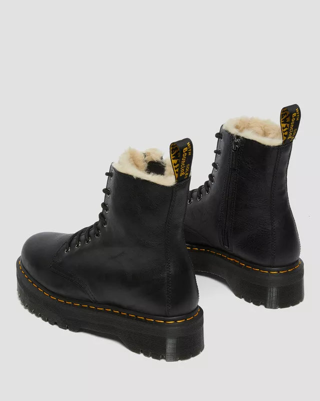 Dr. Martens naisten lämpövuorelliset platform maiharit, Jadon Faux Fur Lined Leather Platform Boots, Musta