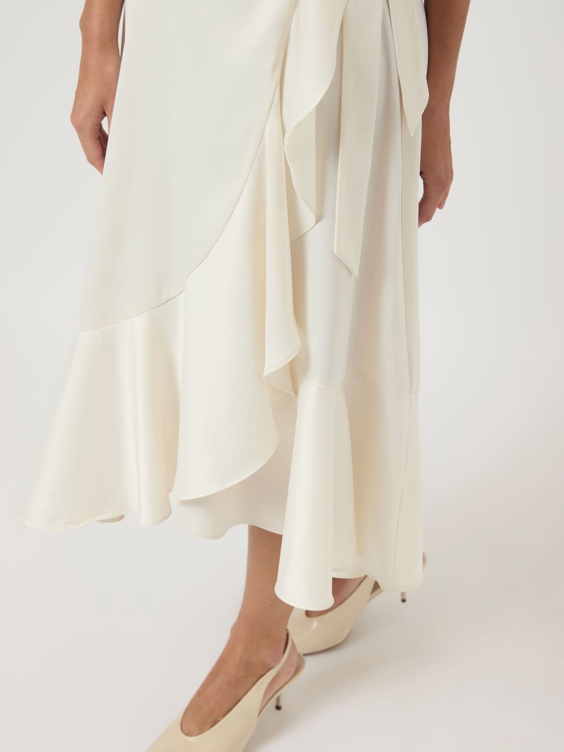 Y.A.S mekko YASTHEA 2/4 MIDI WRAP DRESS S. NOOS, Gardenia