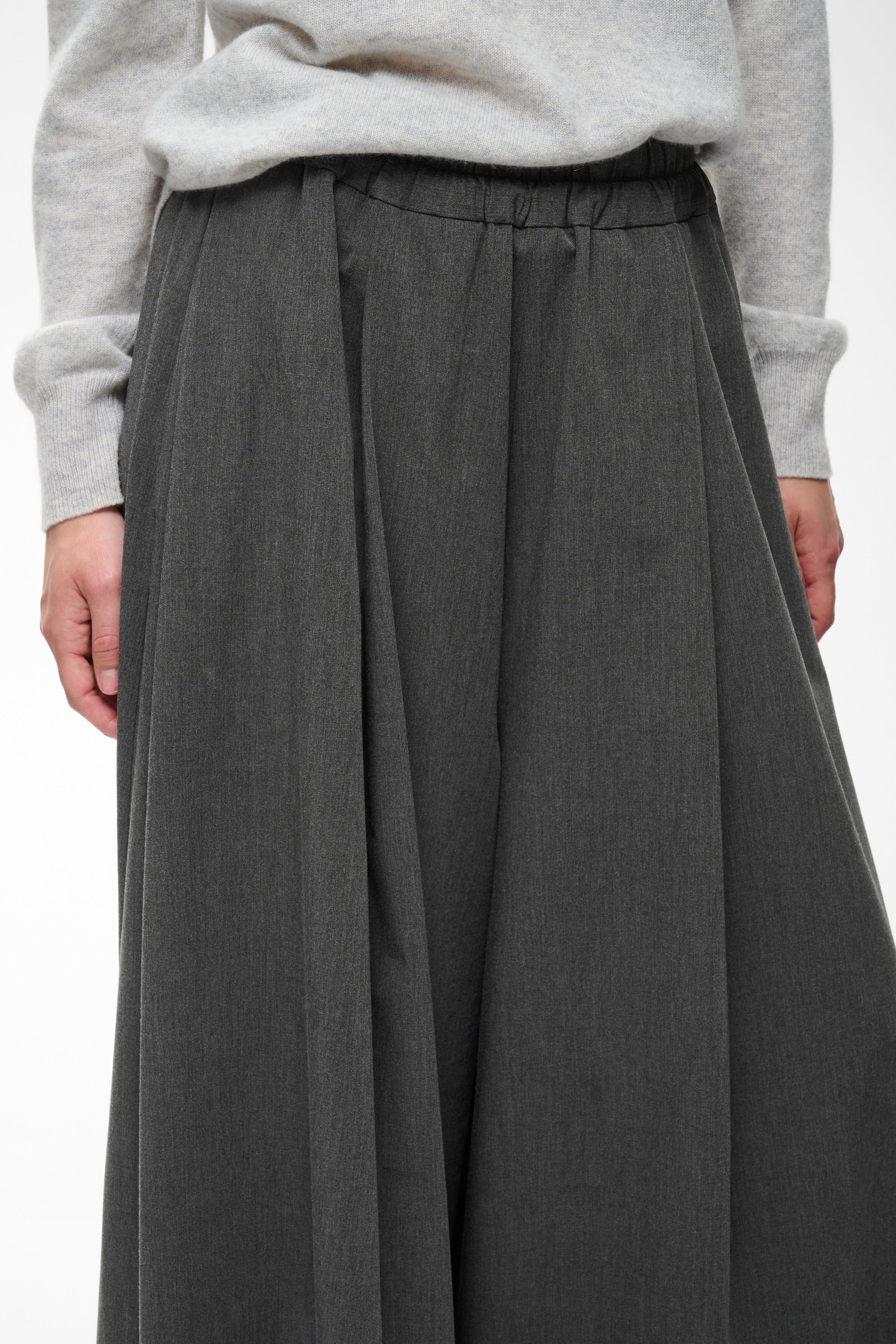 InWear naisten kangashousut CleohIW Skirtpant, Dark Grey Melange