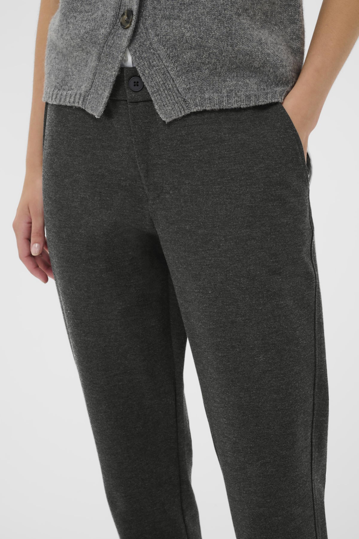 Part Two naisten housut K Mighty Pant, tumma harmaa