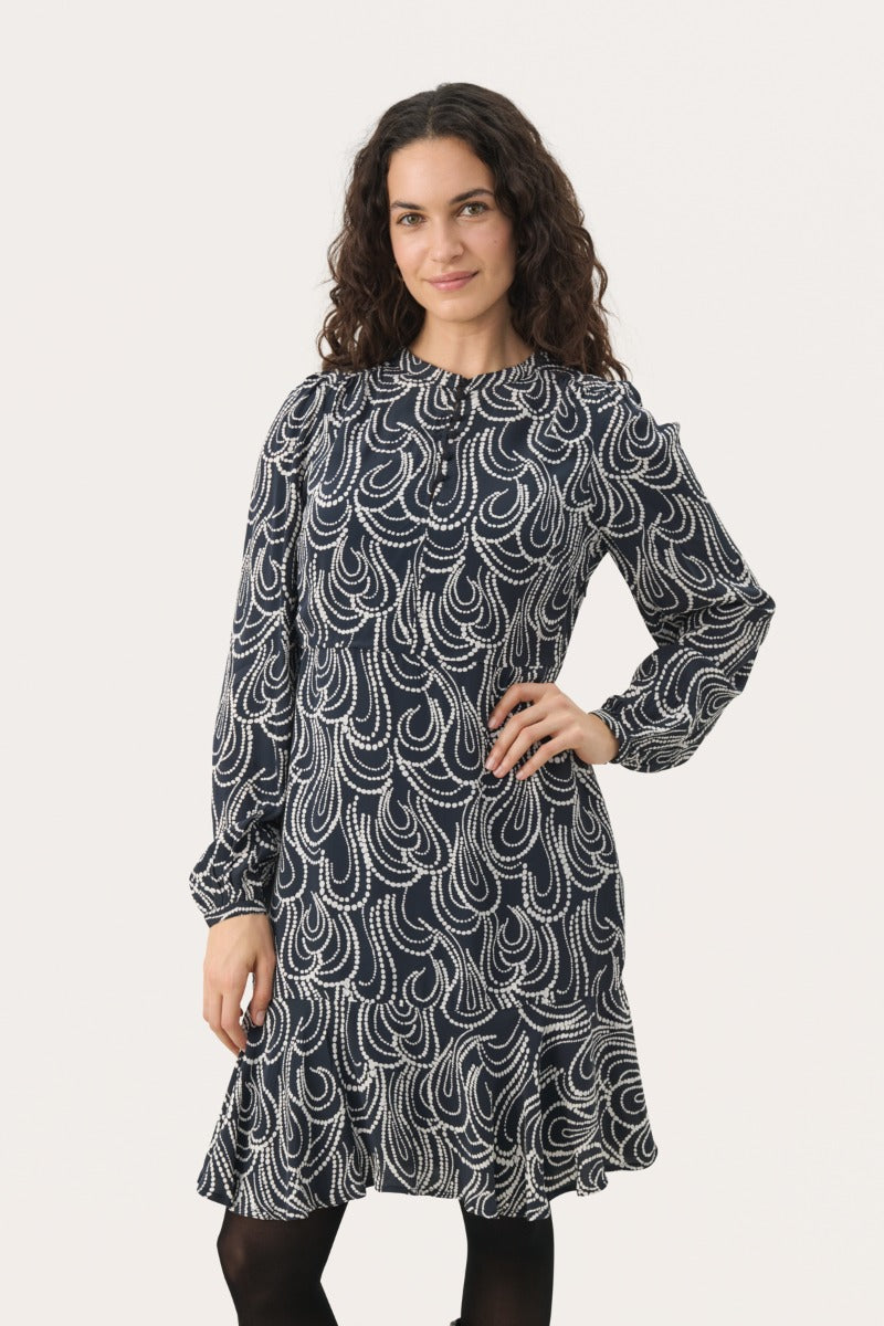 part-two-naisten-mekko-phillipapw-dr-dark-navy-dot-chain-1