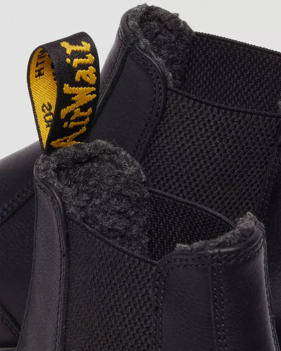 Dr. Martens miesten kengät, 2976 Warm Lined Grizzly Leather Chelsea nilkkurit, Musta