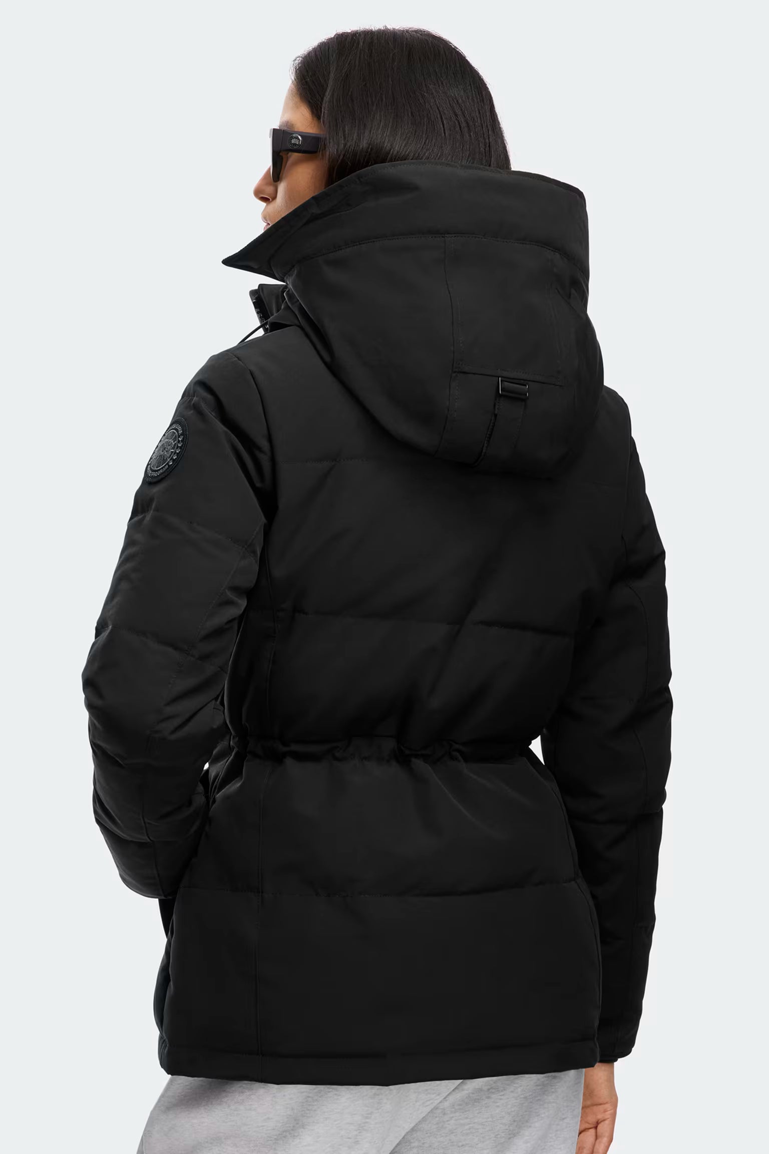 Canada Goose naisten takki Chelsea Parka Black Label, musta