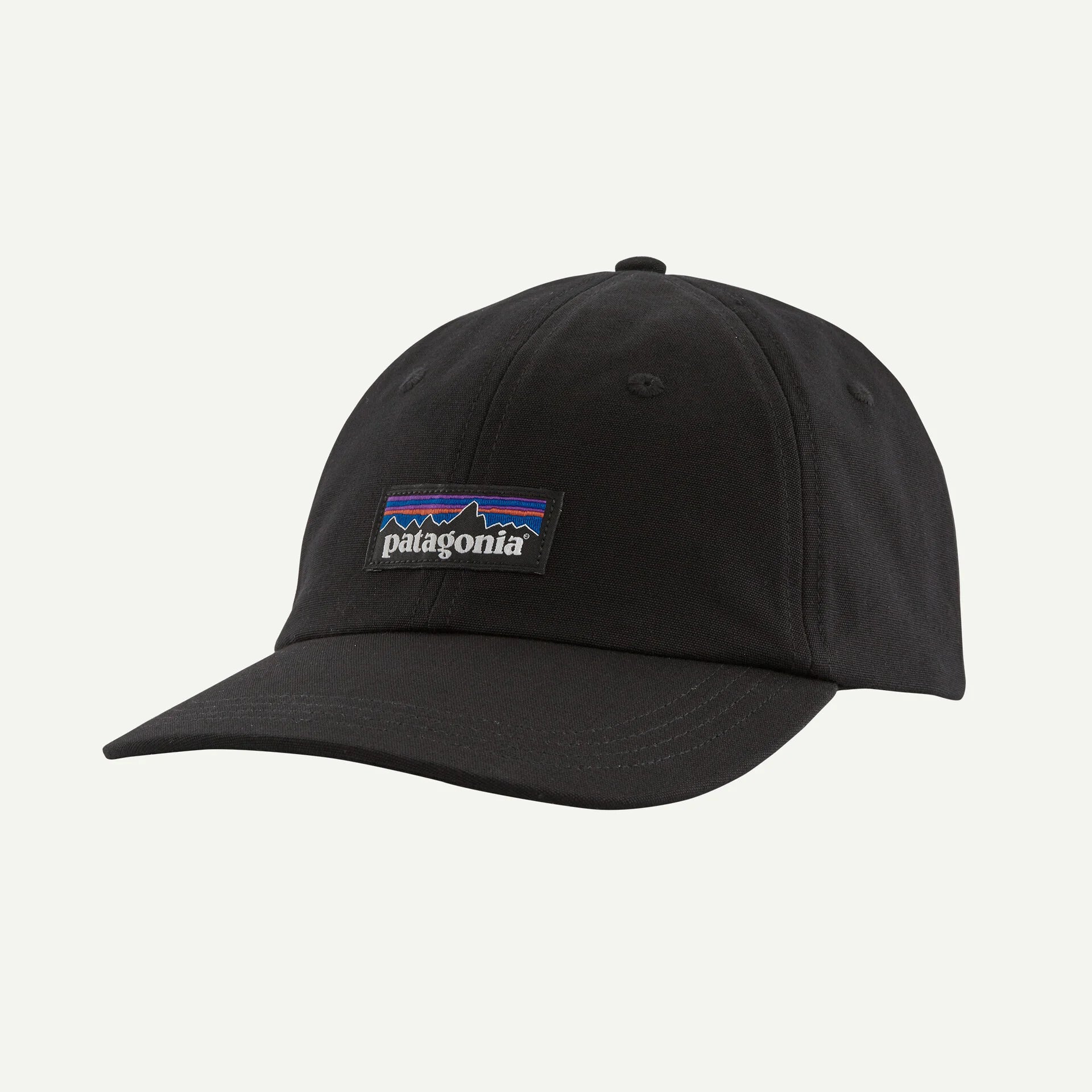 Patagonia lippis P-6 Label Trad Cap, musta