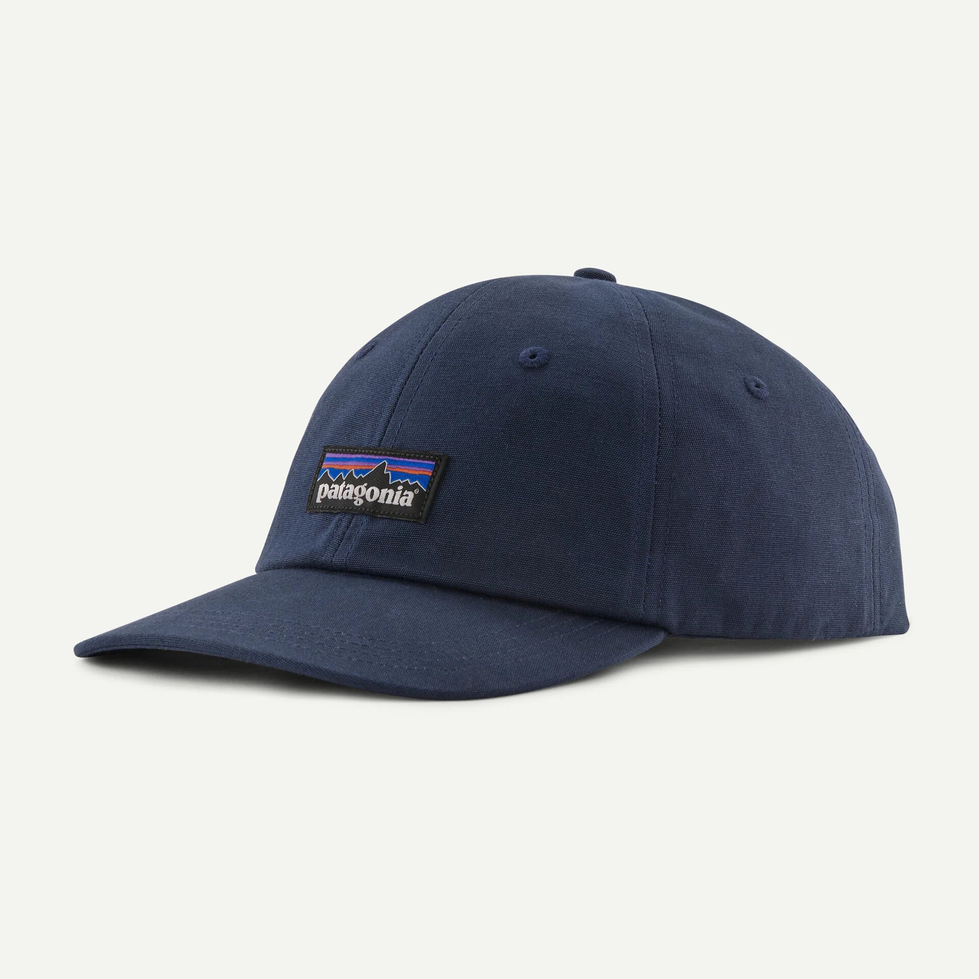 Patagonia lippis P-6 Label Trad Cap, tummansininen