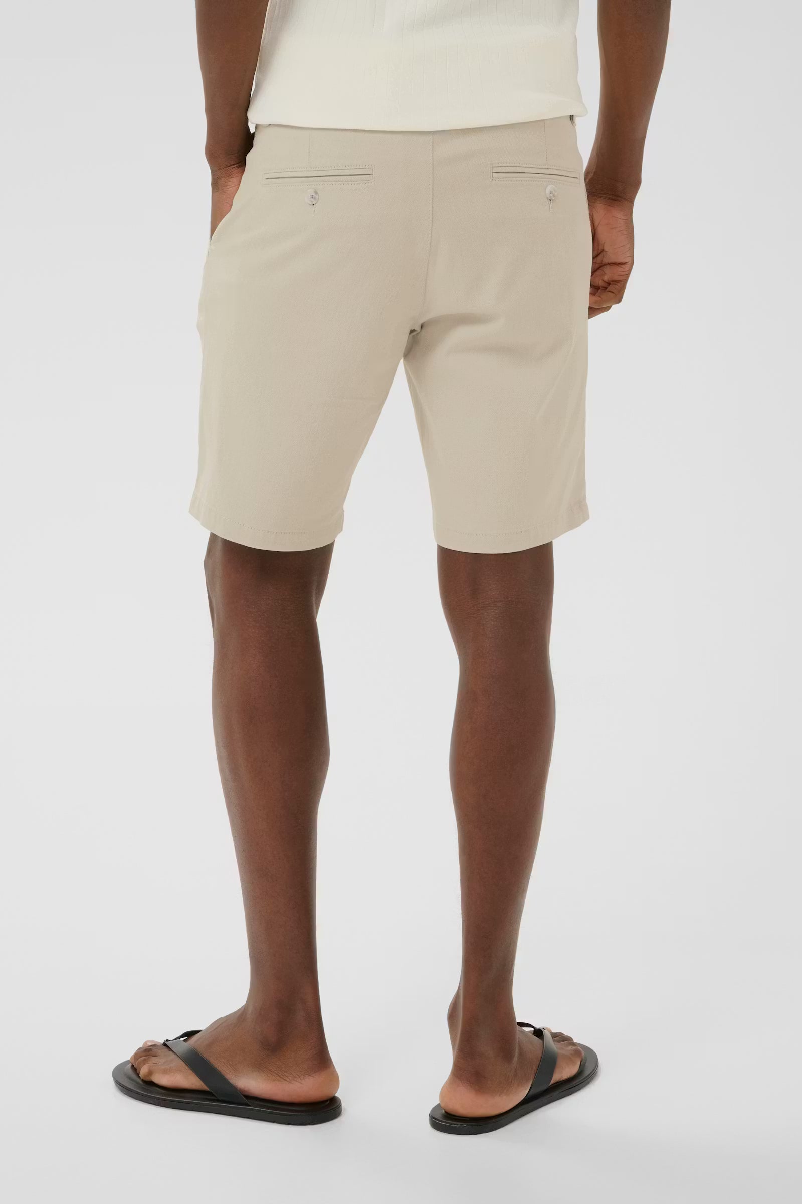 Matinique miesten shortsit Mathomas, Off White