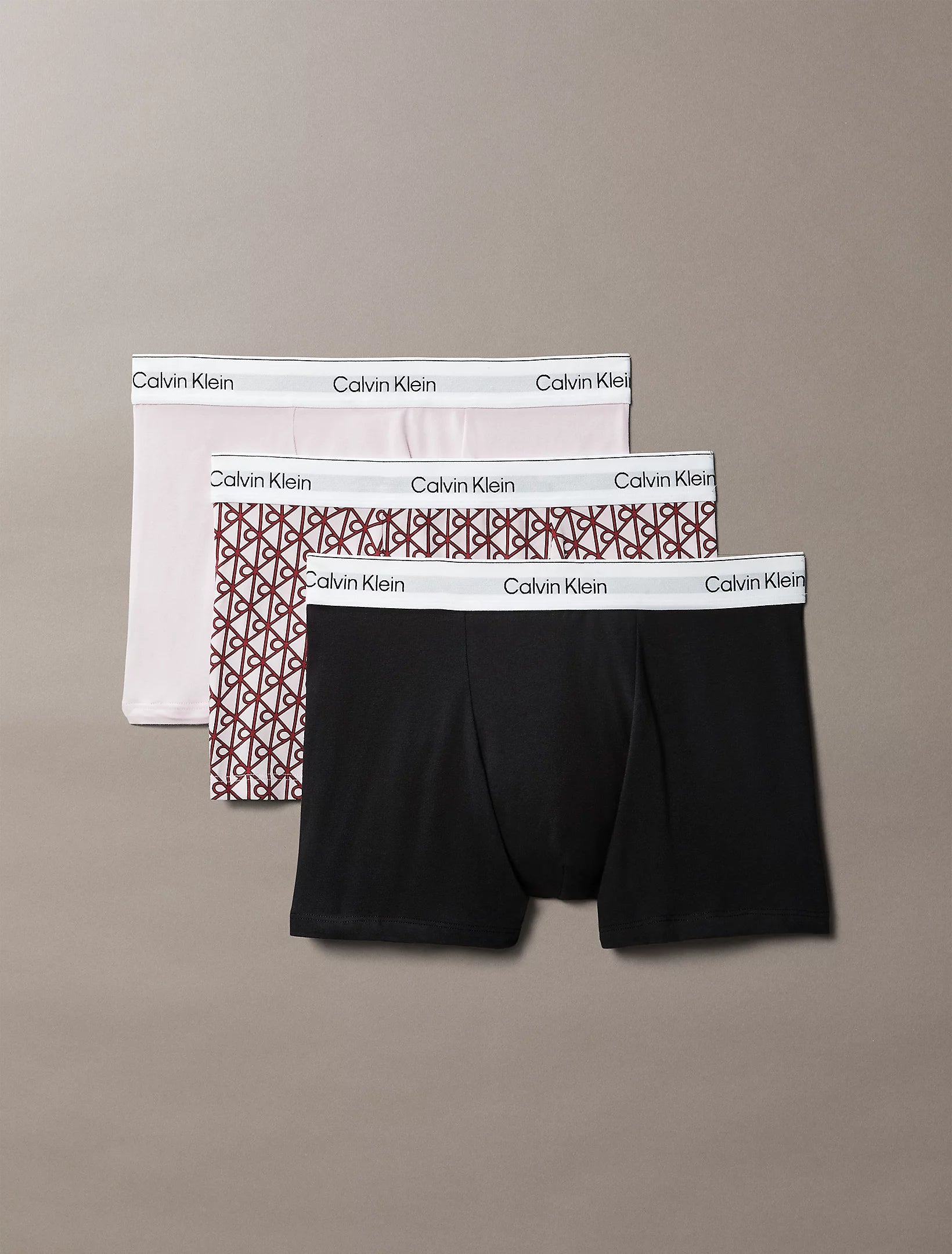 Calvin Klein miesten bokserit 3 Pack Relaxed Fit Trunk, pinkki