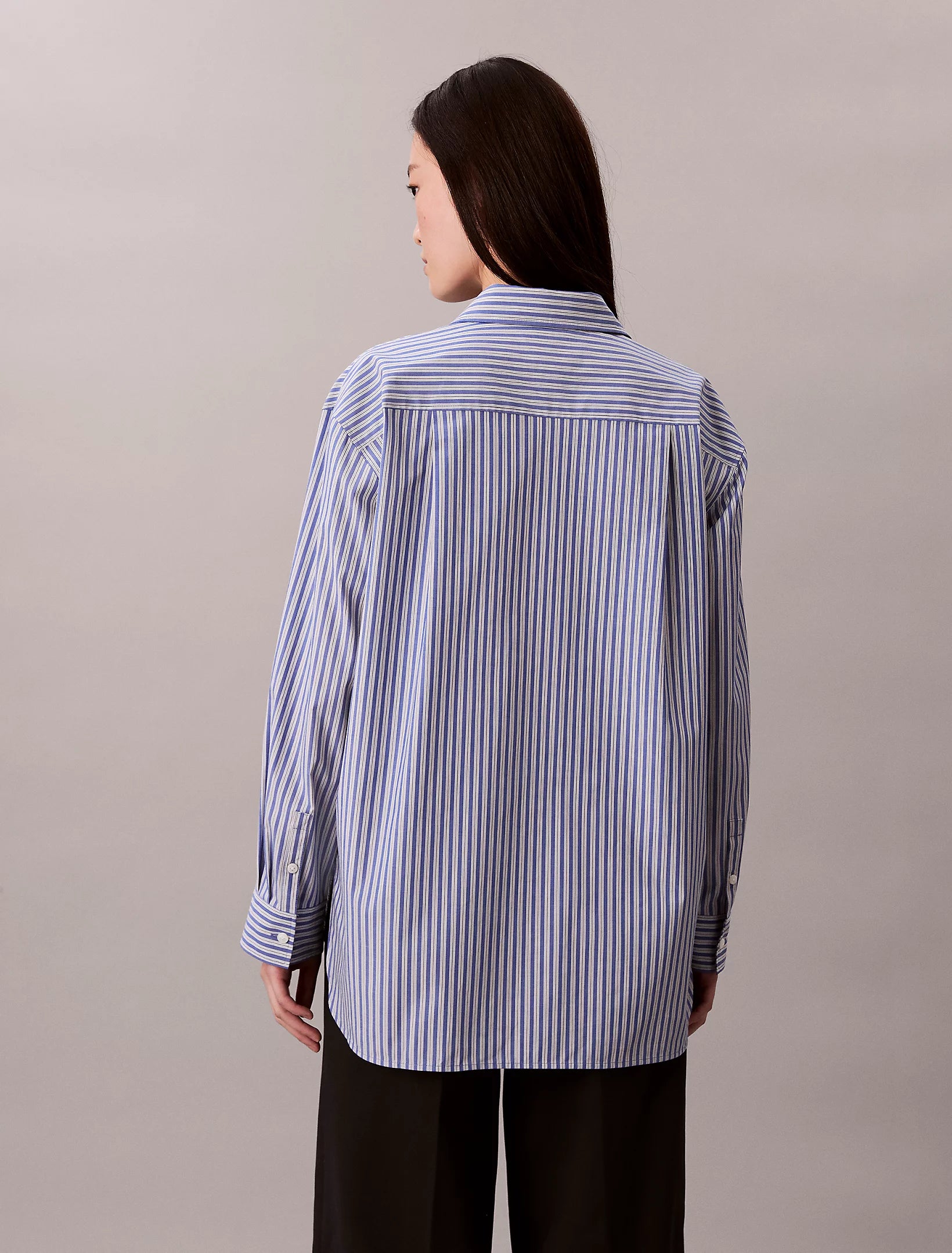 YD PERFECT BUTTON DOWN SHIRT VAALEANSININEN