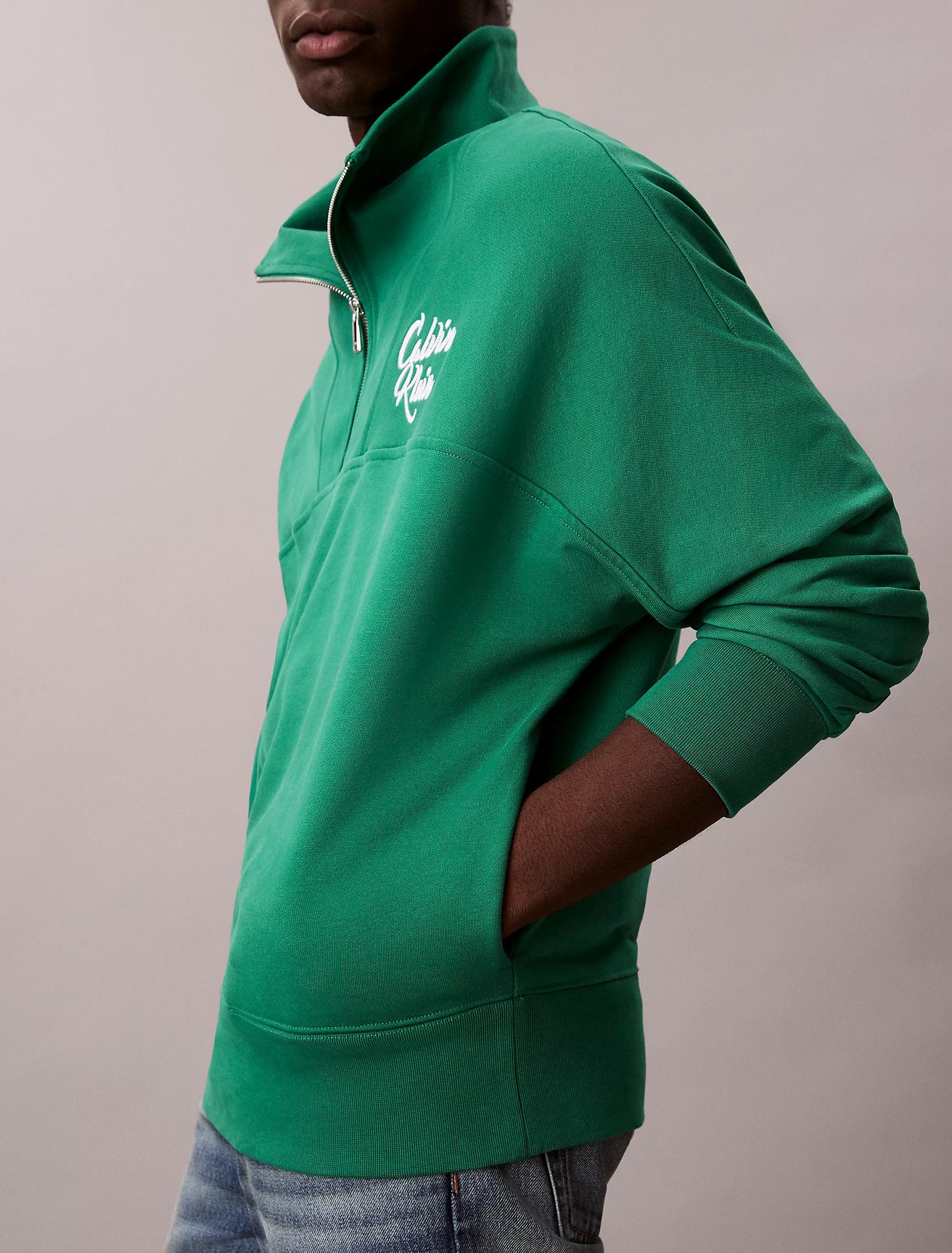 PREMIUM FLEECE LOGO FUNNEL NECK SWEATER VIHREÄ