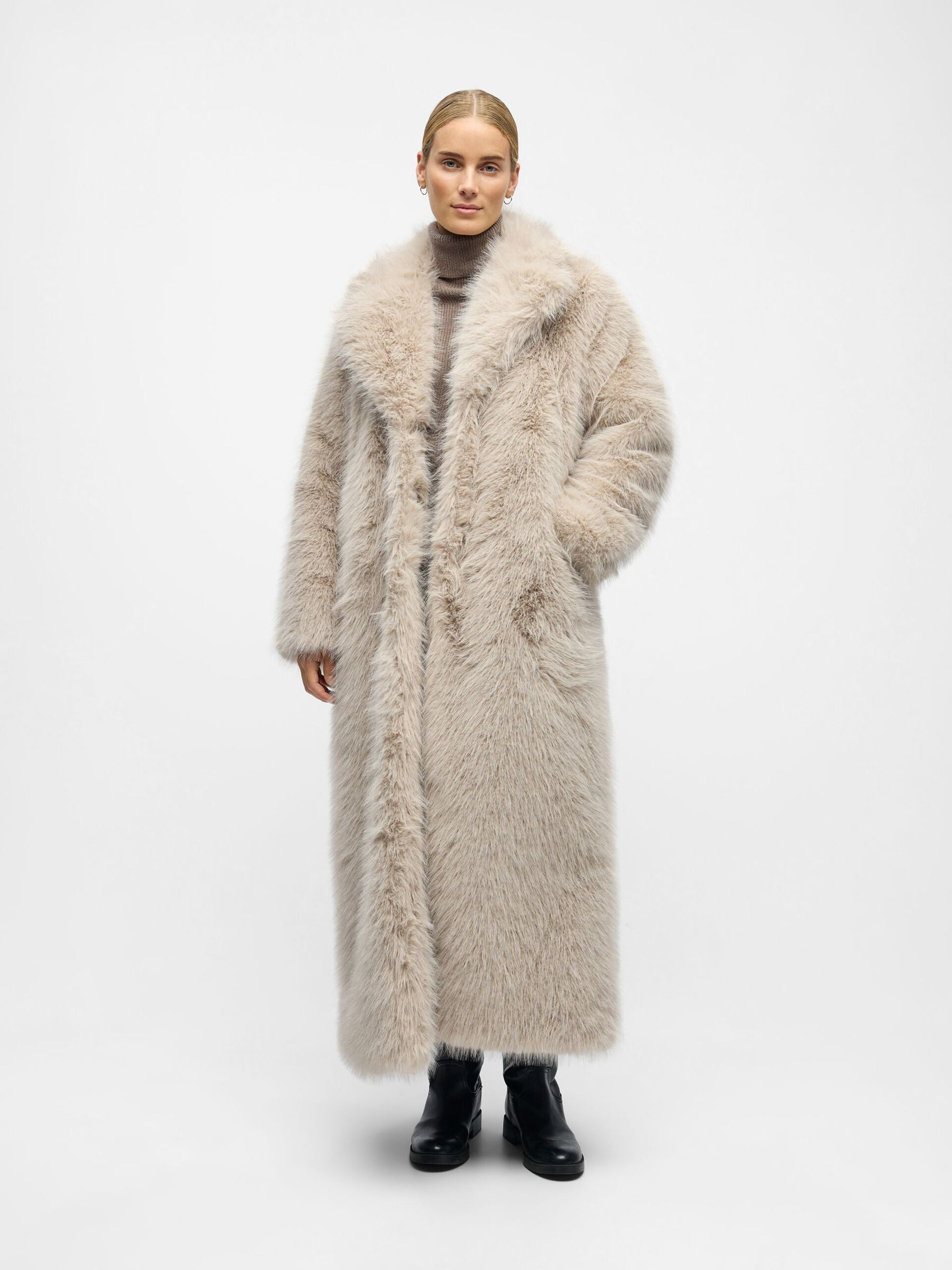 OBJISADORA L/S LO HAIRY LONG COAT 141 White Sand