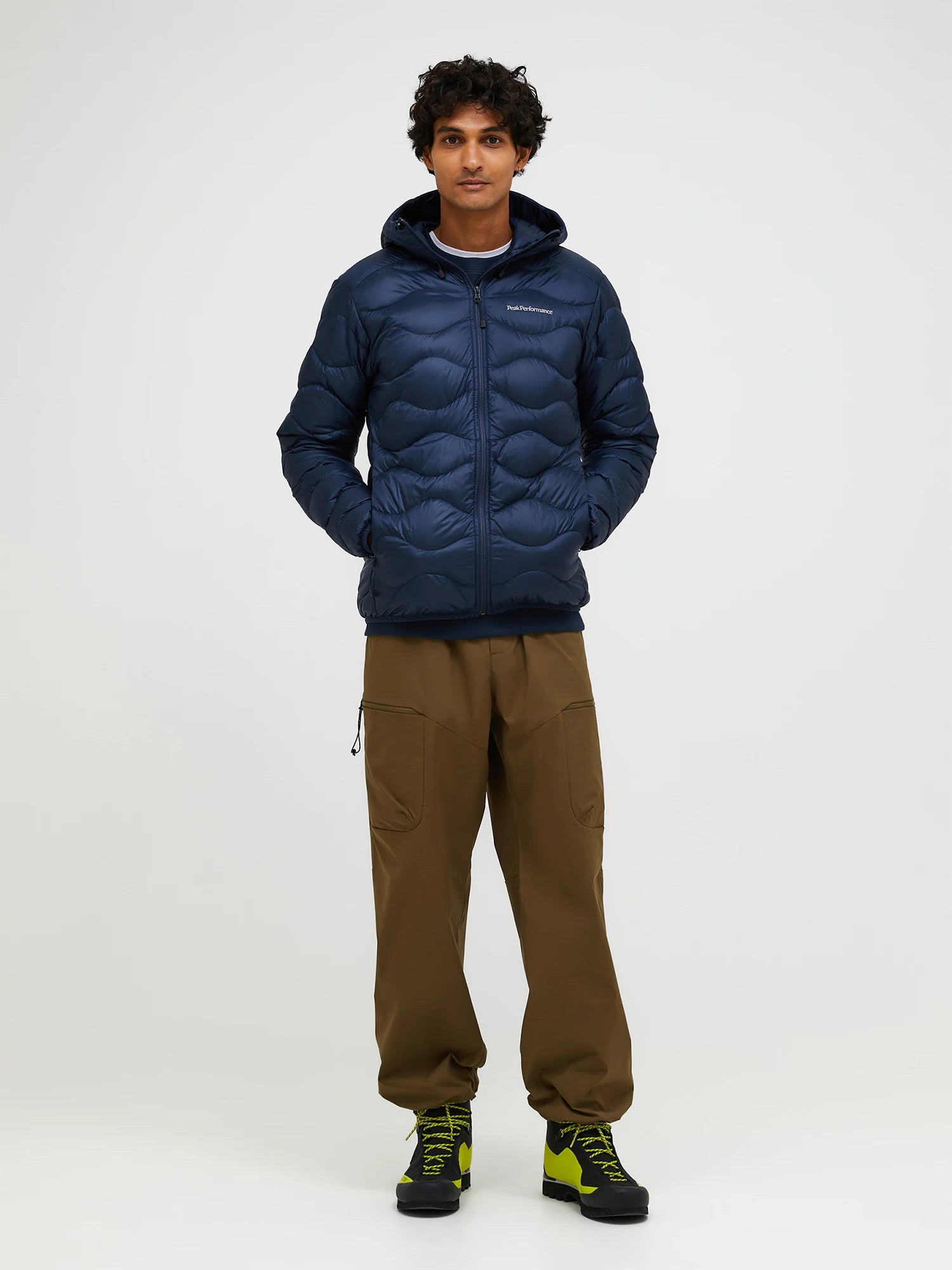 Peak Performance Miesten Kevytuntuvatakki, M HELIUM DOWN HOOD JACKET Tummansininen