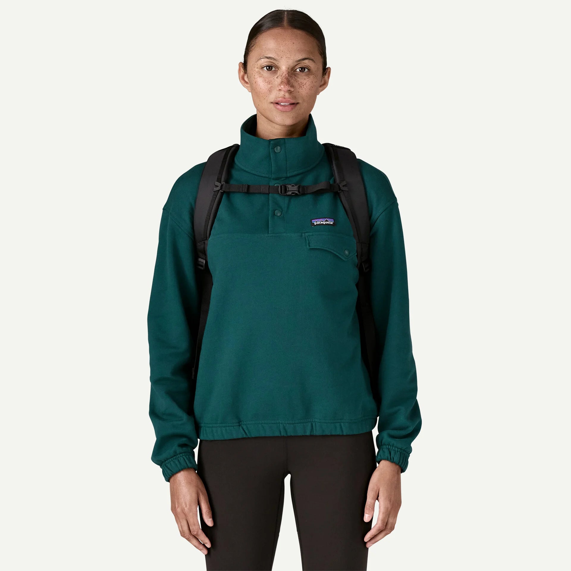 Patagonia reppu Atom Daypack 24L, musta