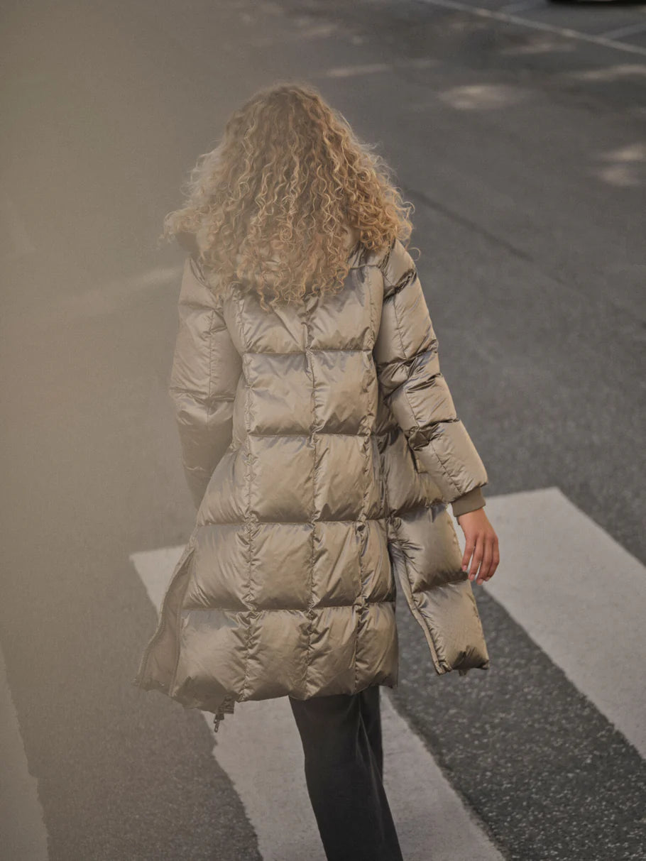 NOVA METALLIC DOWN JACKET RUSKEANHARMAA