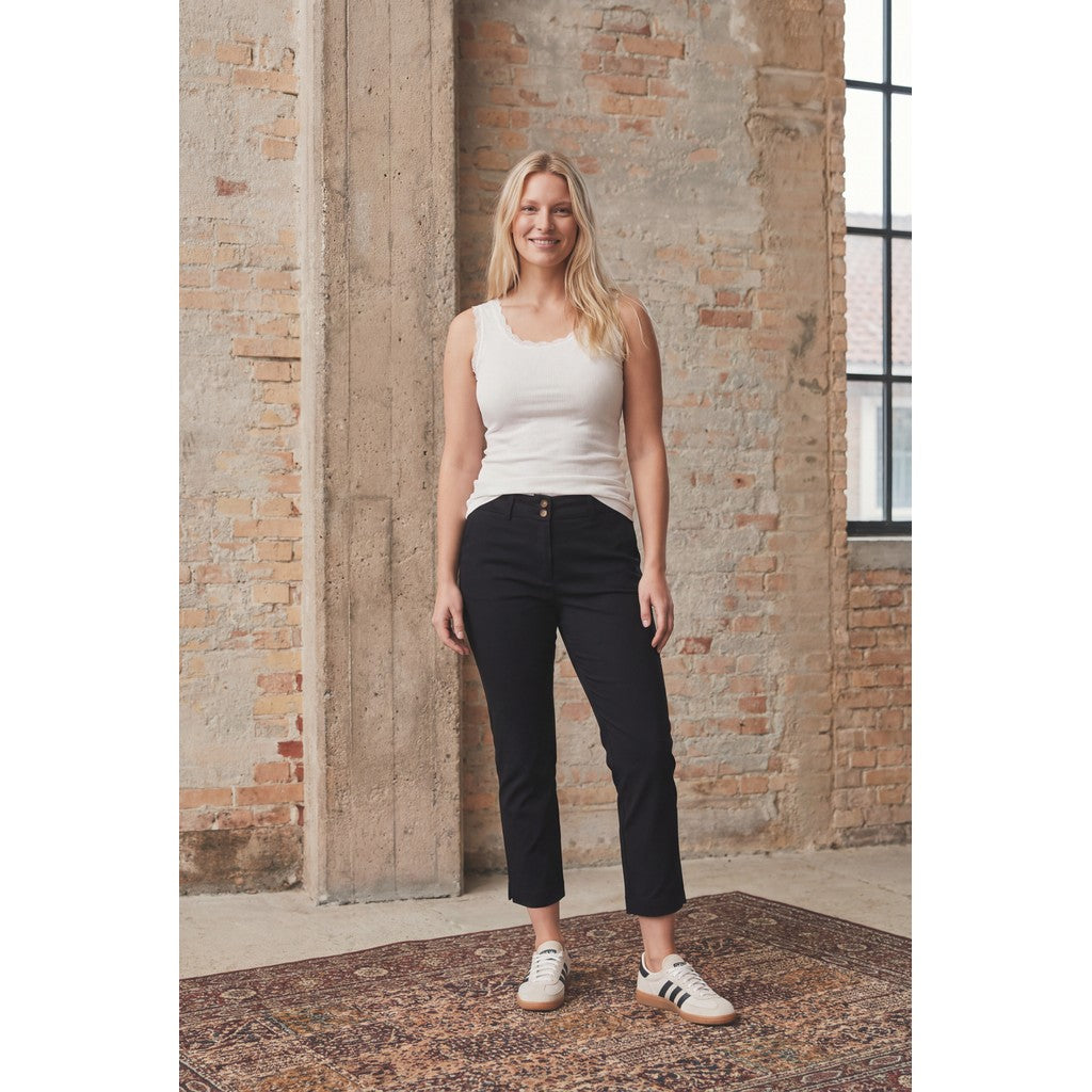 Isay naisten housut Chino Pant, musta
