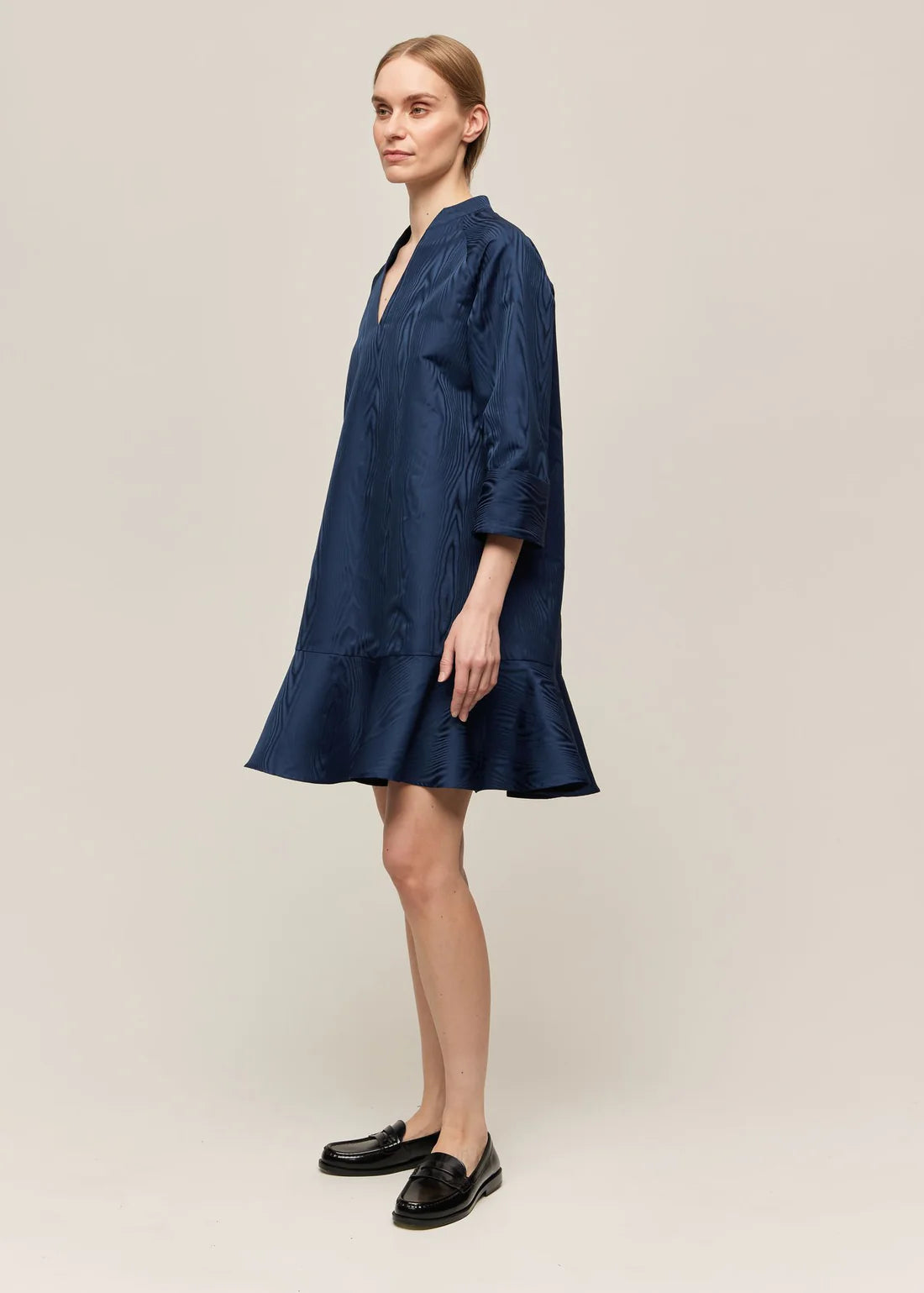 ANTOINETTE DRESS TUMMANSININEN