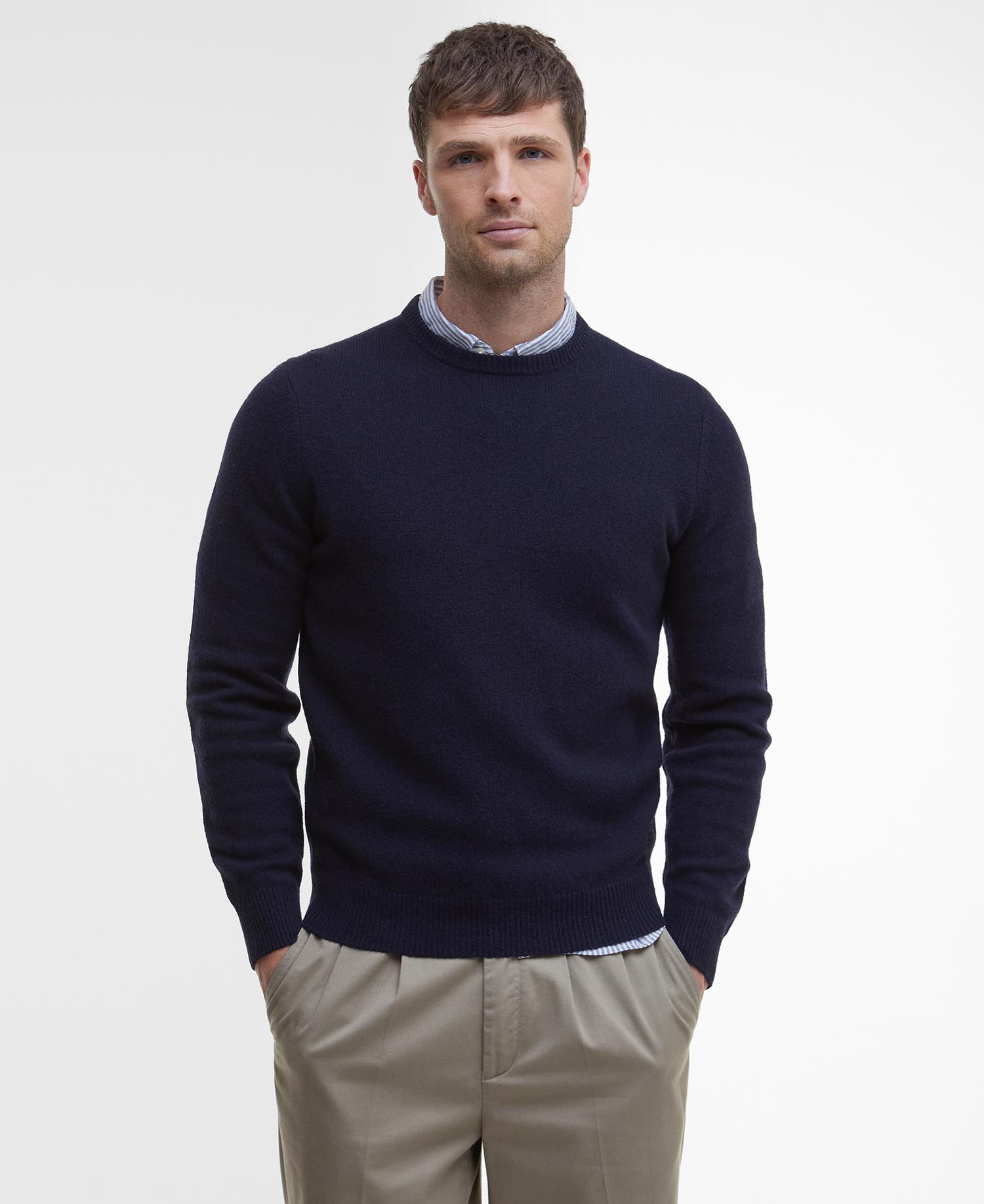 Barbour Essential Patch Crew TUMMANSININEN