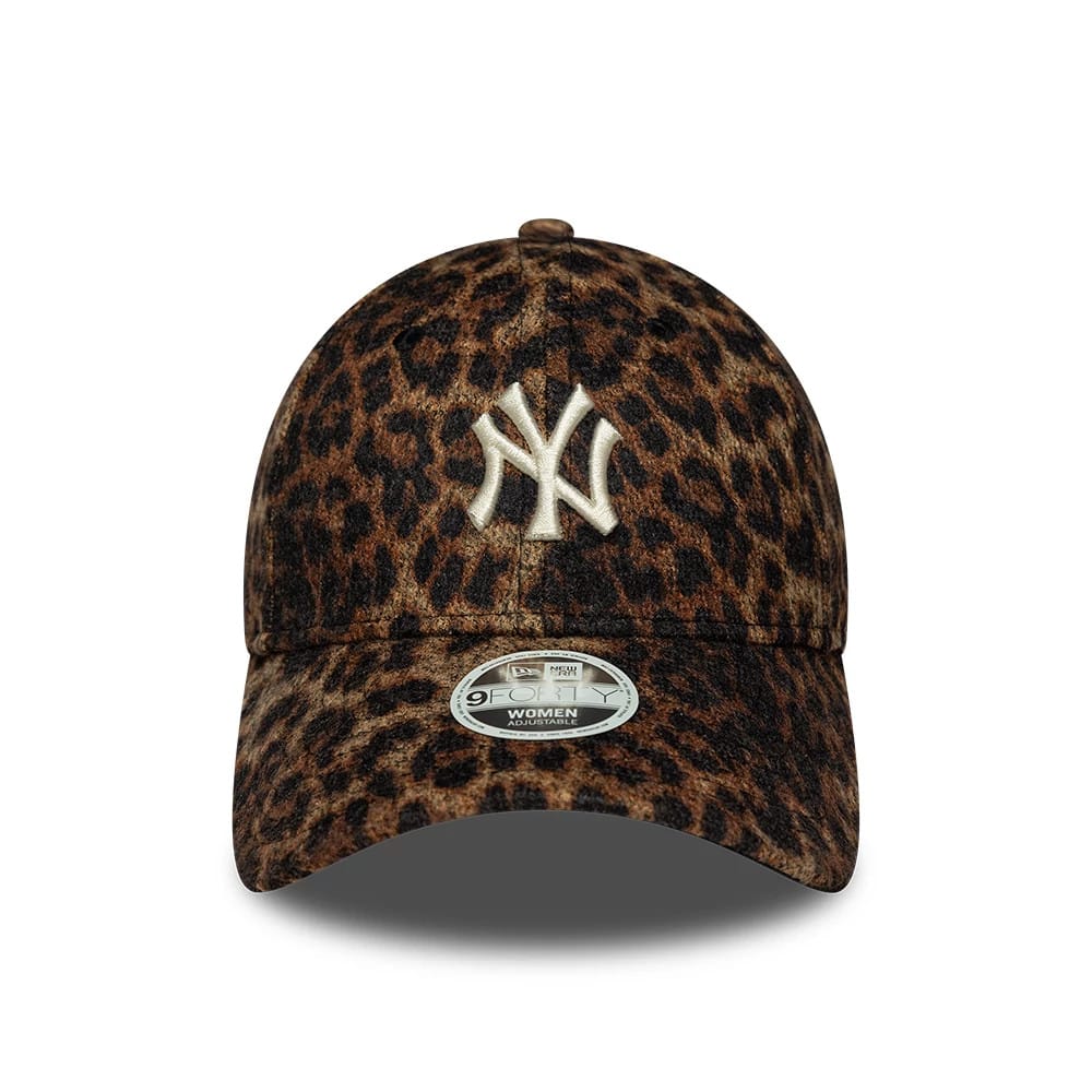 New Era naisten lippis Cosy Leopard 9FORTY, ruskea kuosillinen