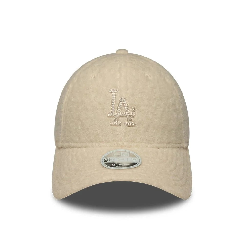 New Era naisten lippis Winter Borg 9FORTY M-Crown LA Dodgers, luonnonvalkoinen