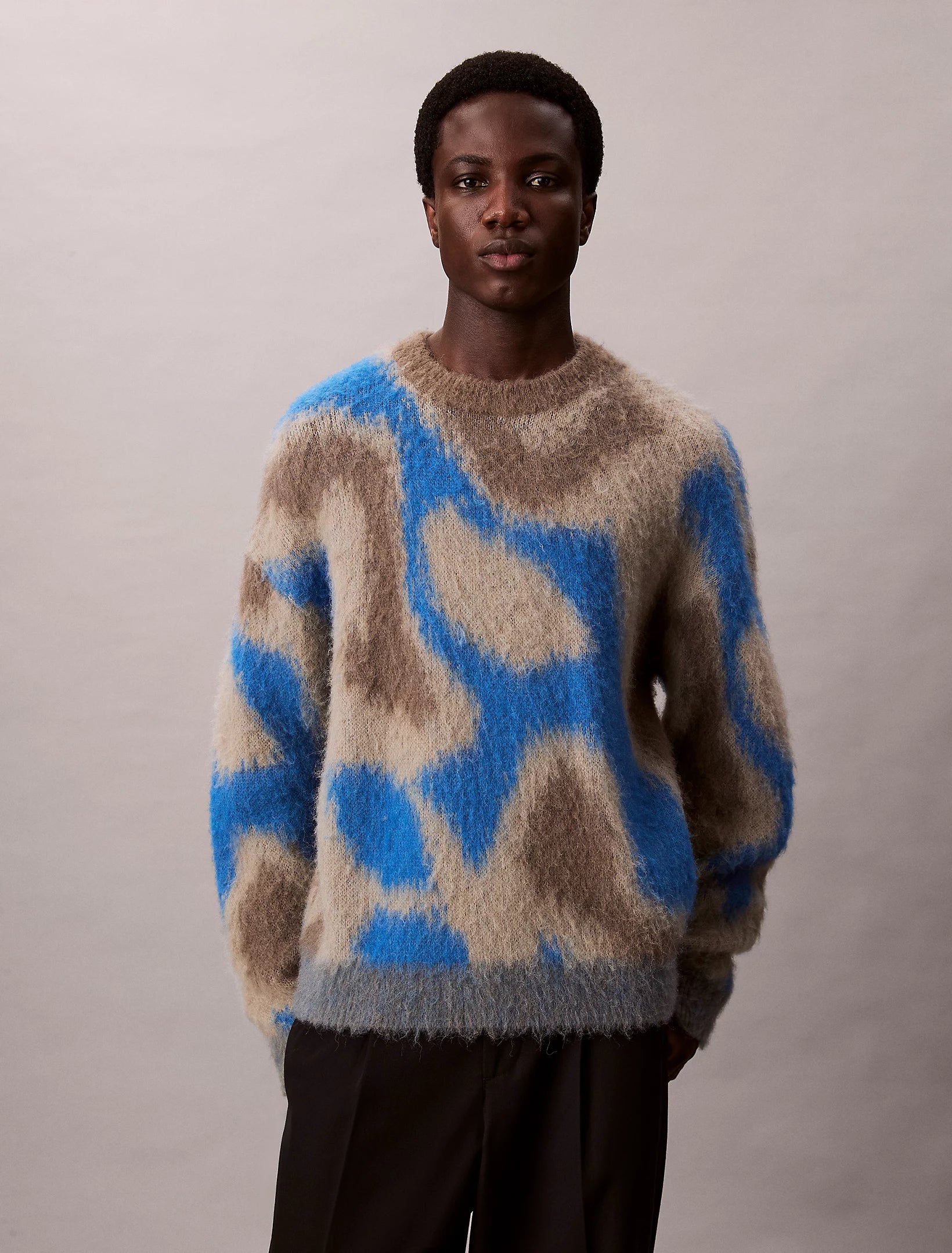 LS PATTERN BRUSHED ALPACA CREWNE MONIVÄRINEN KUOSI
