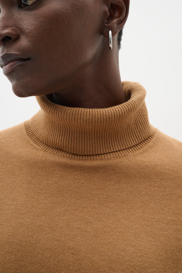 GLEAIW KELLSIE TURTLENECK Tobacco Brown
