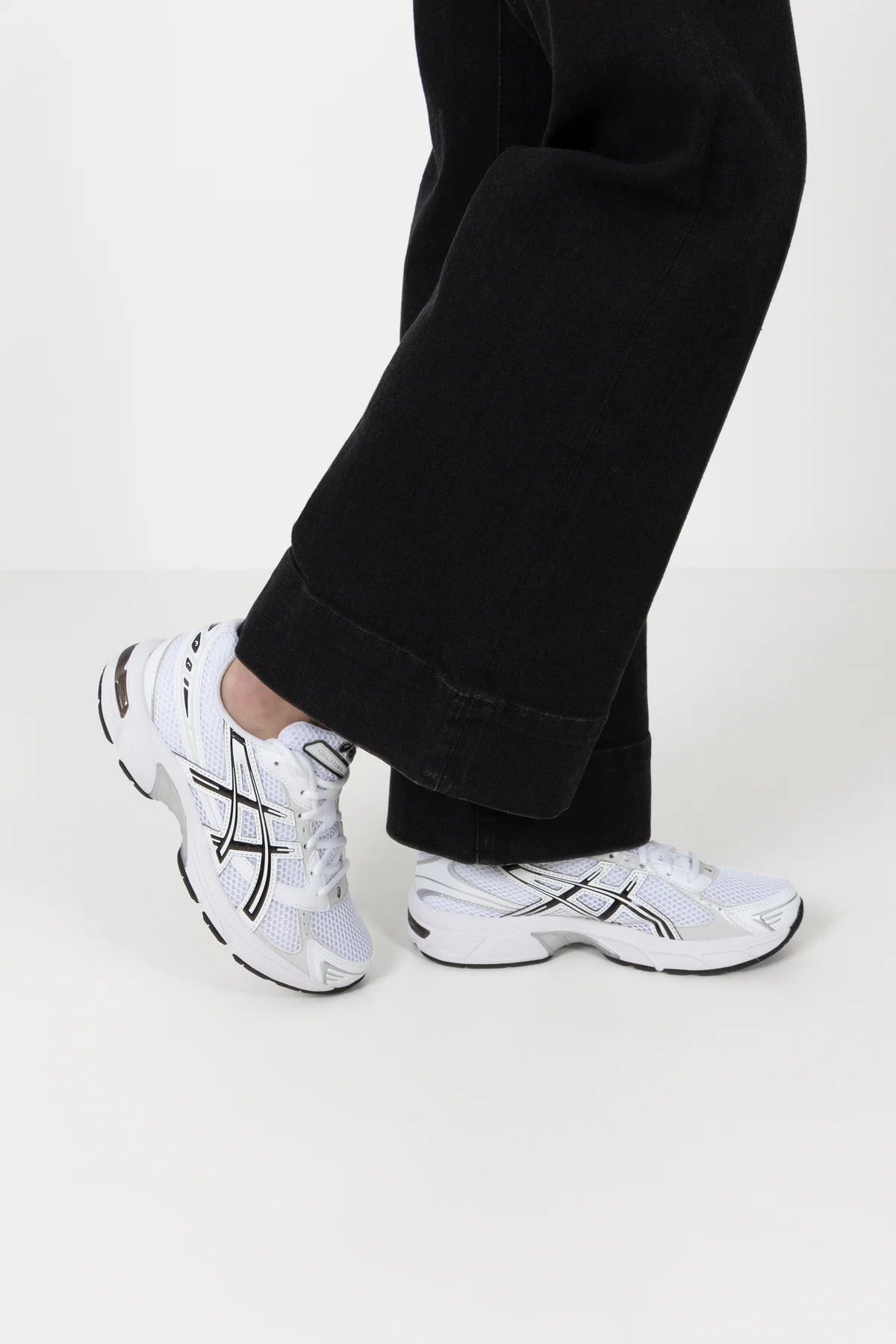 Asics naisten lenkkarit GEL-1130, valkoinen