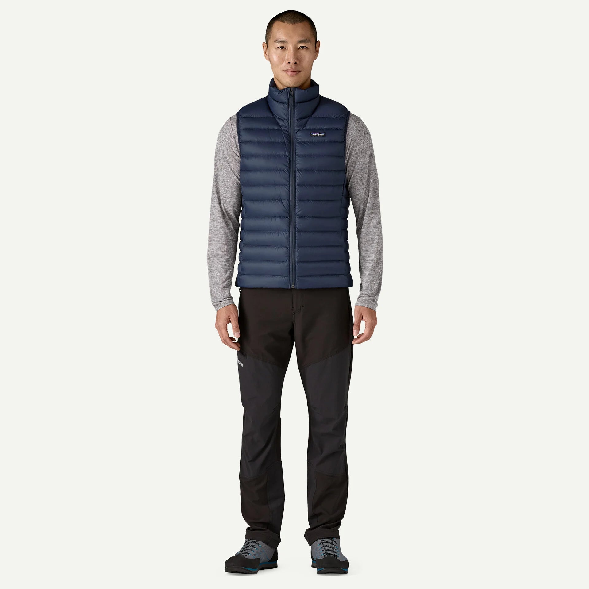 Patagonia miesten liivi M's Down Sweater Vest, tummansininen