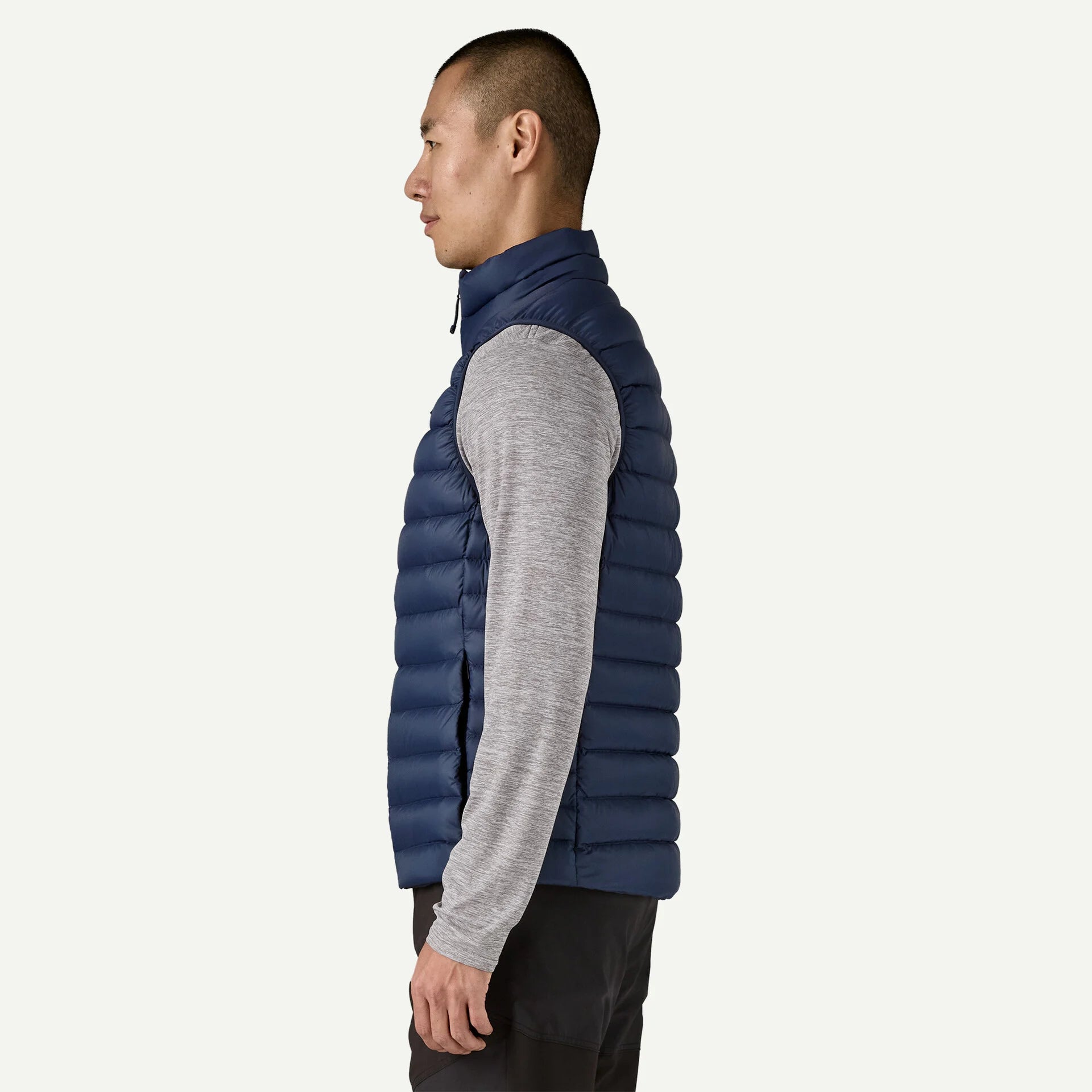 Patagonia miesten liivi M's Down Sweater Vest, tummansininen