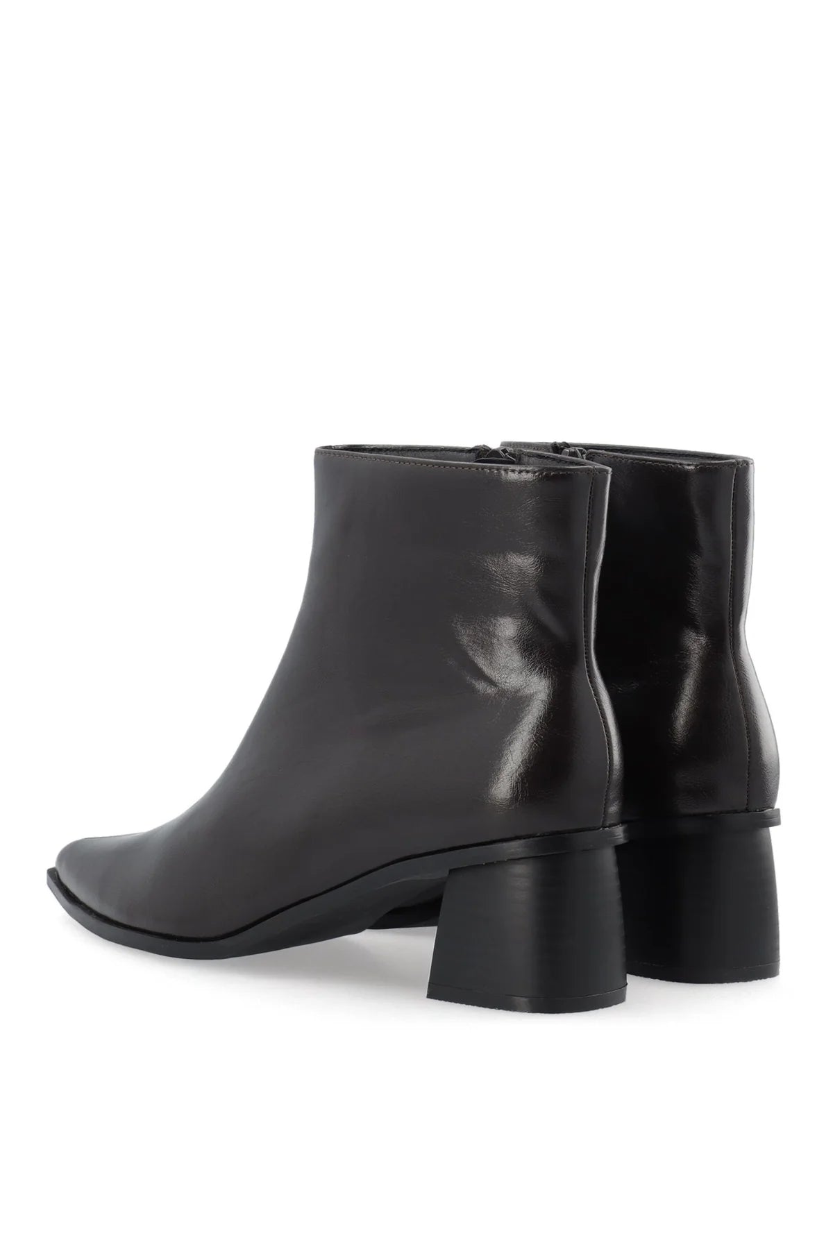 Bianco naisten nilkkurit Bialeonora Pointed Short Boots, BrownPratia