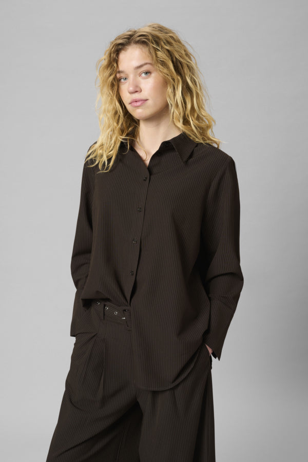 VittaMW Shirt RAIDALLINEN RUSKEA