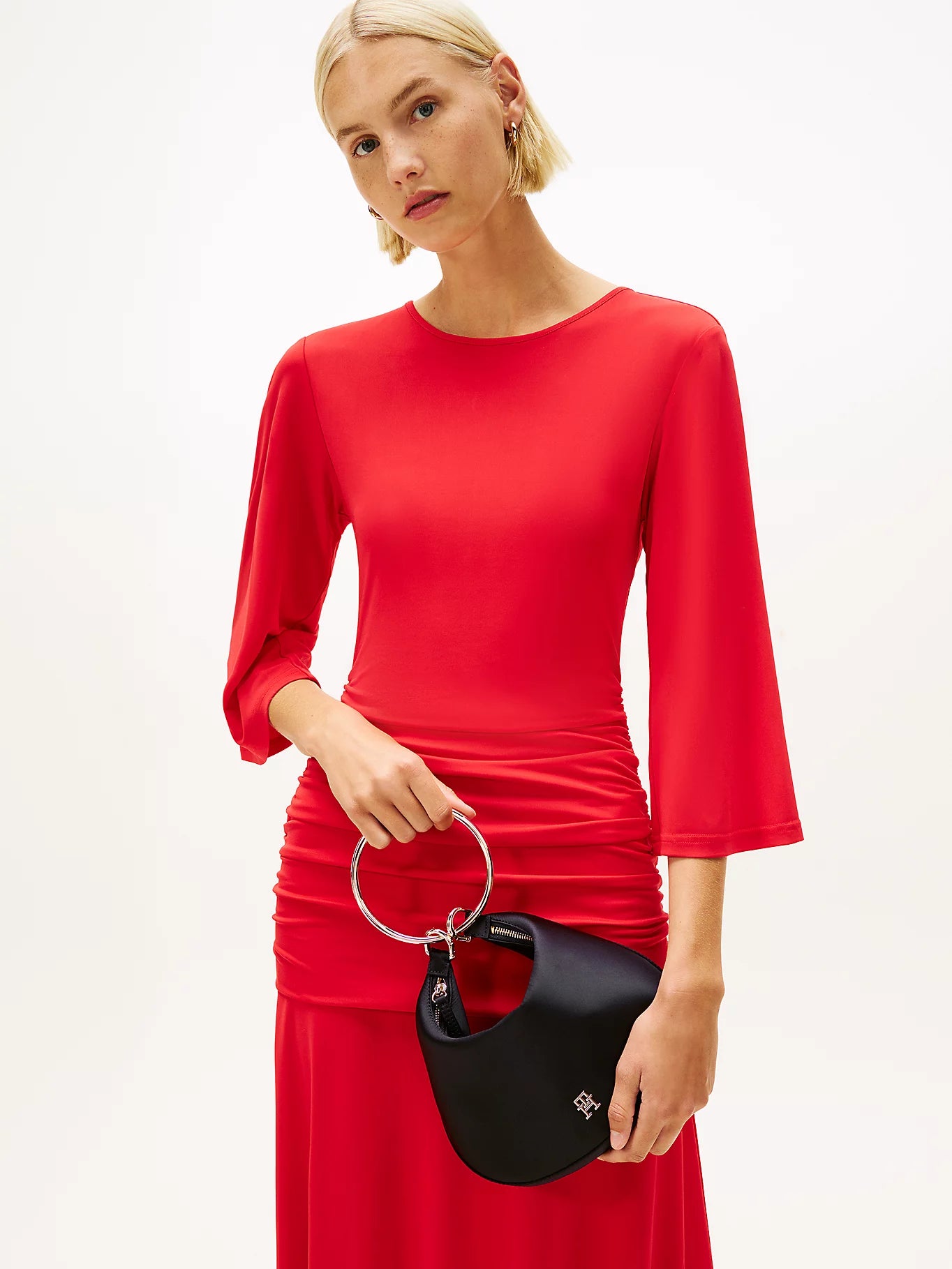 Tommy Hilfiger naisten laukku TH BRIGHT BRACELET HOBO SATIN, musta