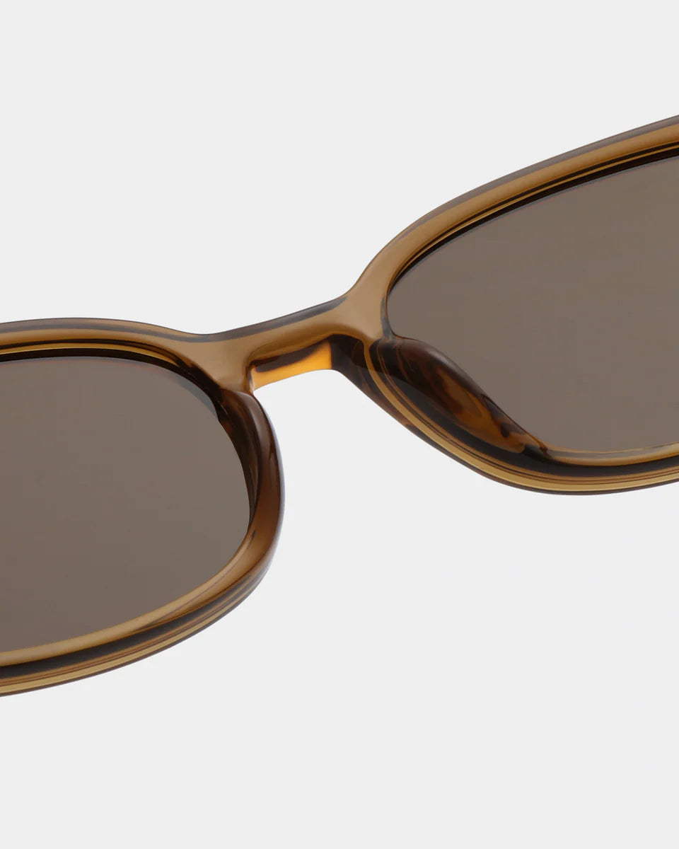 A.Kjaerbede unisex aurinkolasit Charlie, tummanruskea