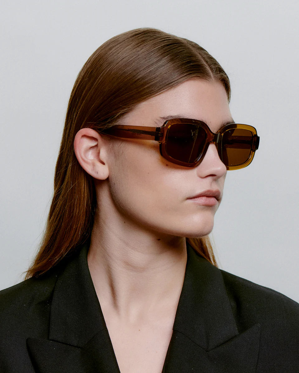 A.Kjaerbede unisex aurinkolasit Pluto, vaaleanruskea