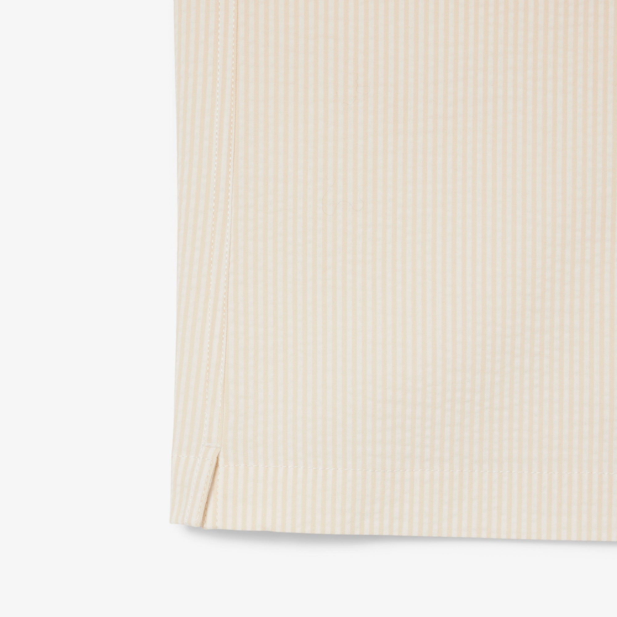 Lacoste miesten lyhythihainen kauluspaita Relaxed Fit Waffle Texture Shirt, valkoinen