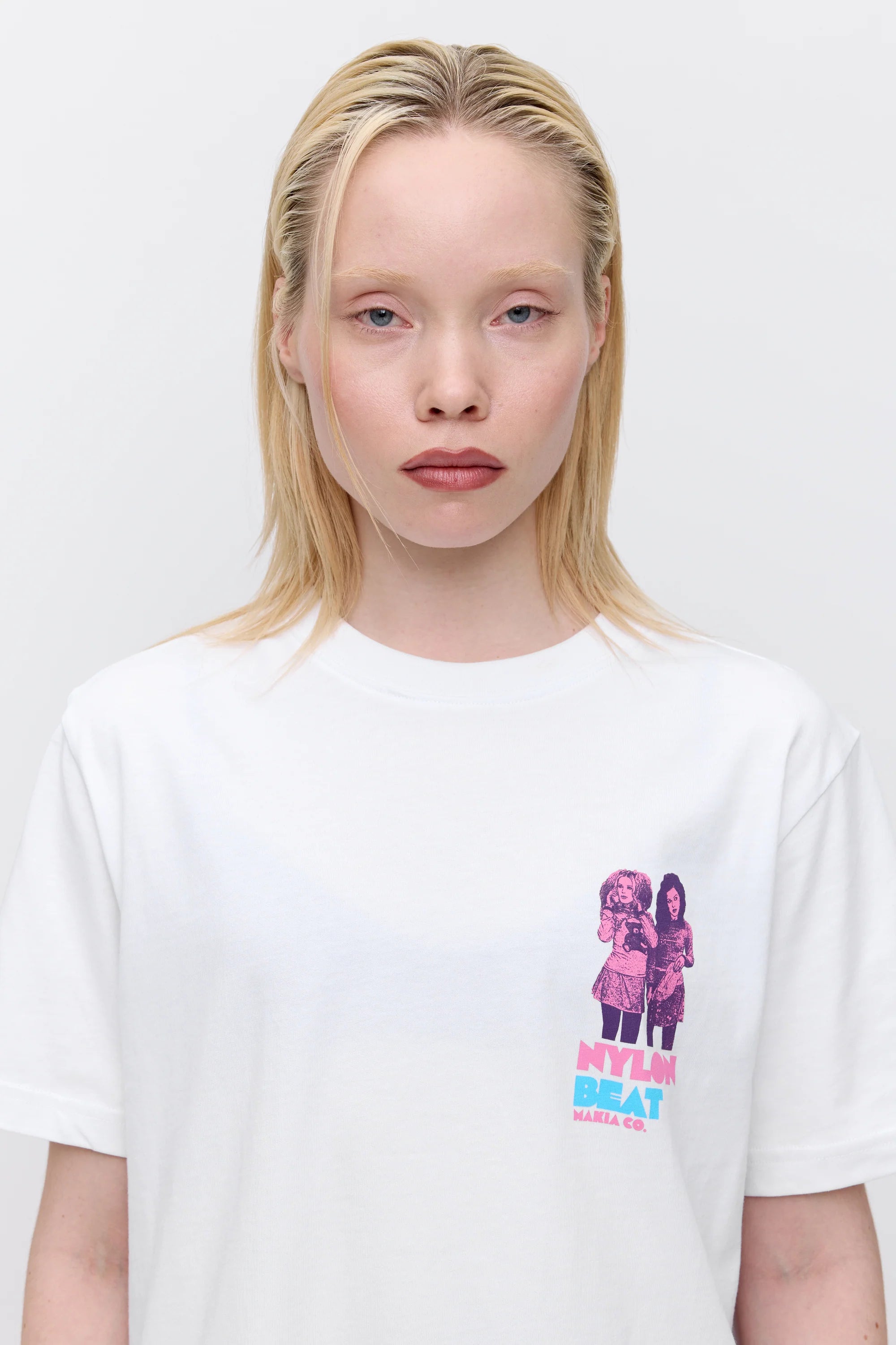Makia x Nylon Beat t-paita Jonna&Erin T-Shirt, valkoinen