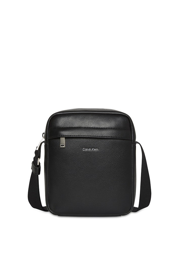 Calvin Klein Jeans laukku Raides Reporter, musta