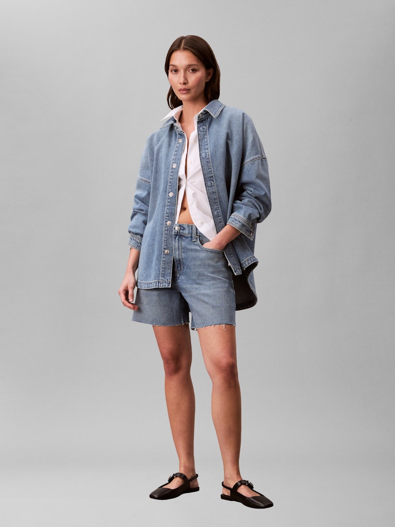 Calvin Klein Jeans naisten farkkupaita DENIM BOYFRIEND SHIRT OVERNIGHT, sininen