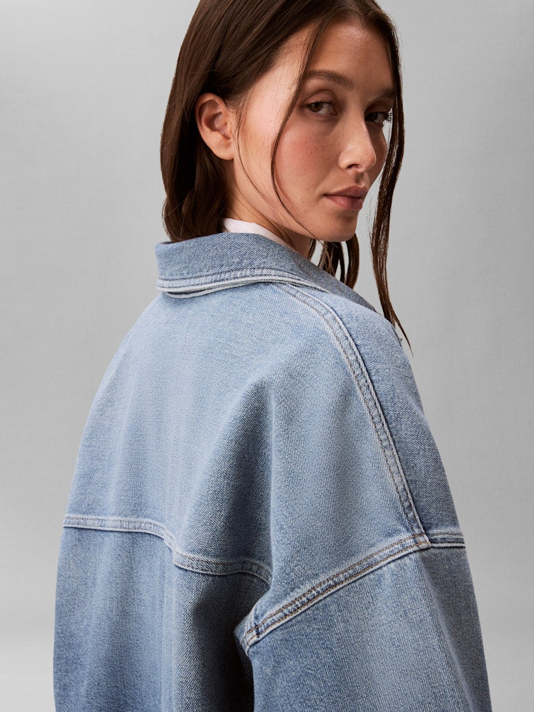 Calvin Klein Jeans naisten farkkupaita DENIM BOYFRIEND SHIRT OVERNIGHT, sininen