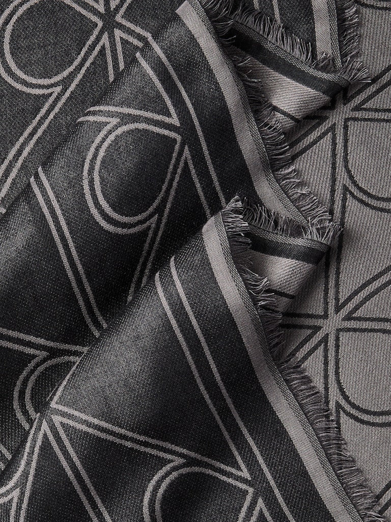 Calvin Klein Accessories unisex huivi Emblem AOP Contrast LW Square, musta kuosi