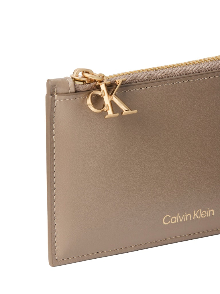 Calvin Klein naisten lompakko CK Zip Cardcase 6CC, beige