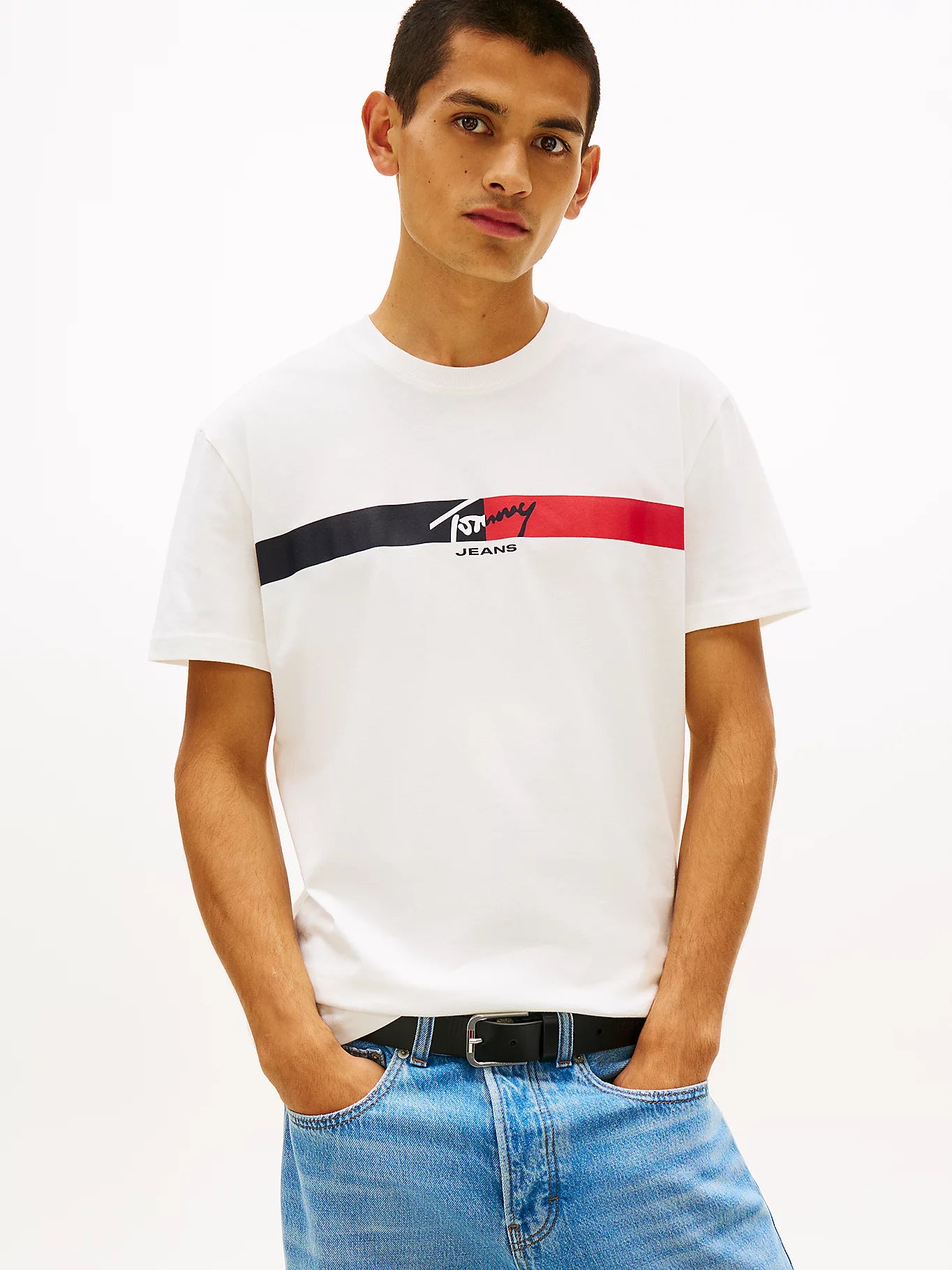 Tommy Jeans miesten t-paita TJM REG SIGNATURE STRIPE T EXT, valkoinen