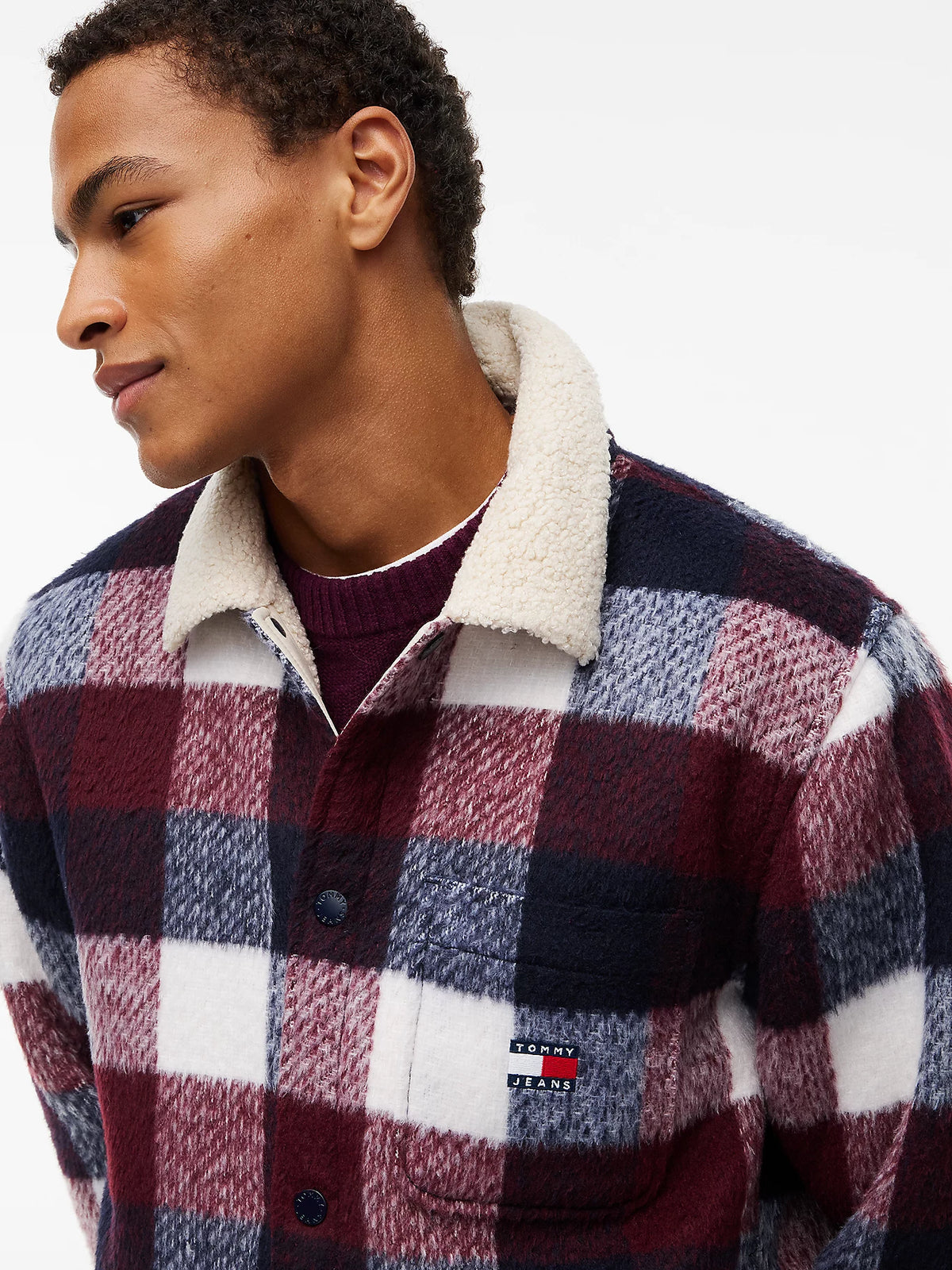 Tommy Jeans miesten takki TJM Teddy Collar Brushed Shacket, punainen ruutu