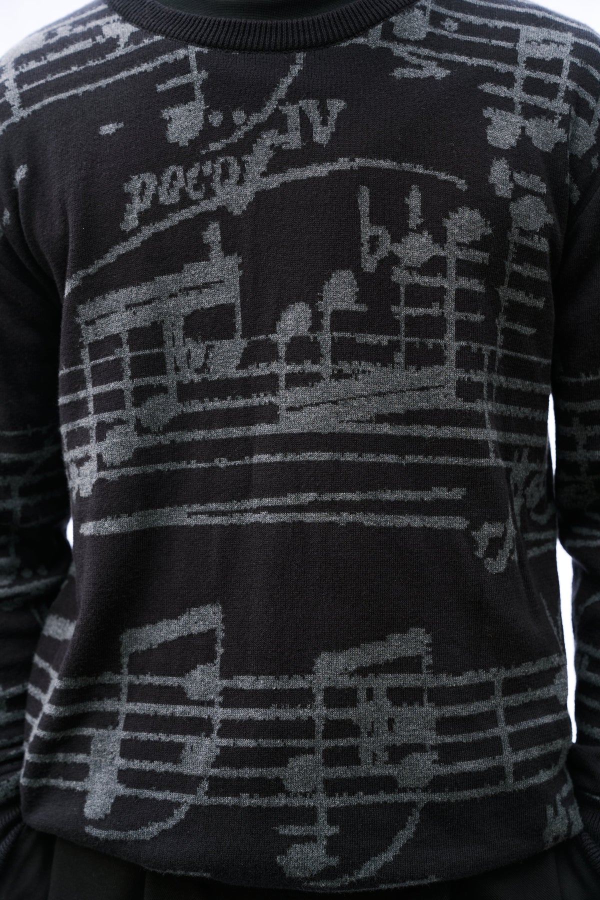 Makia x Sibelius miesten neulepusero Sibelius Note Knit, musta
