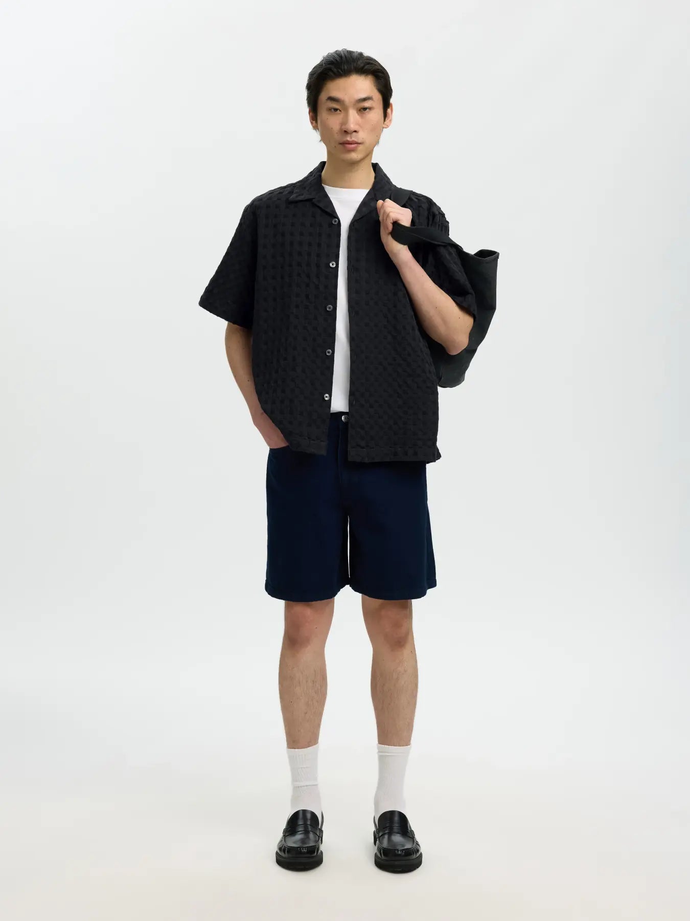 Selected lyhythihainen kauluspaita SLHRLXMONTY Texture Shirt, musta