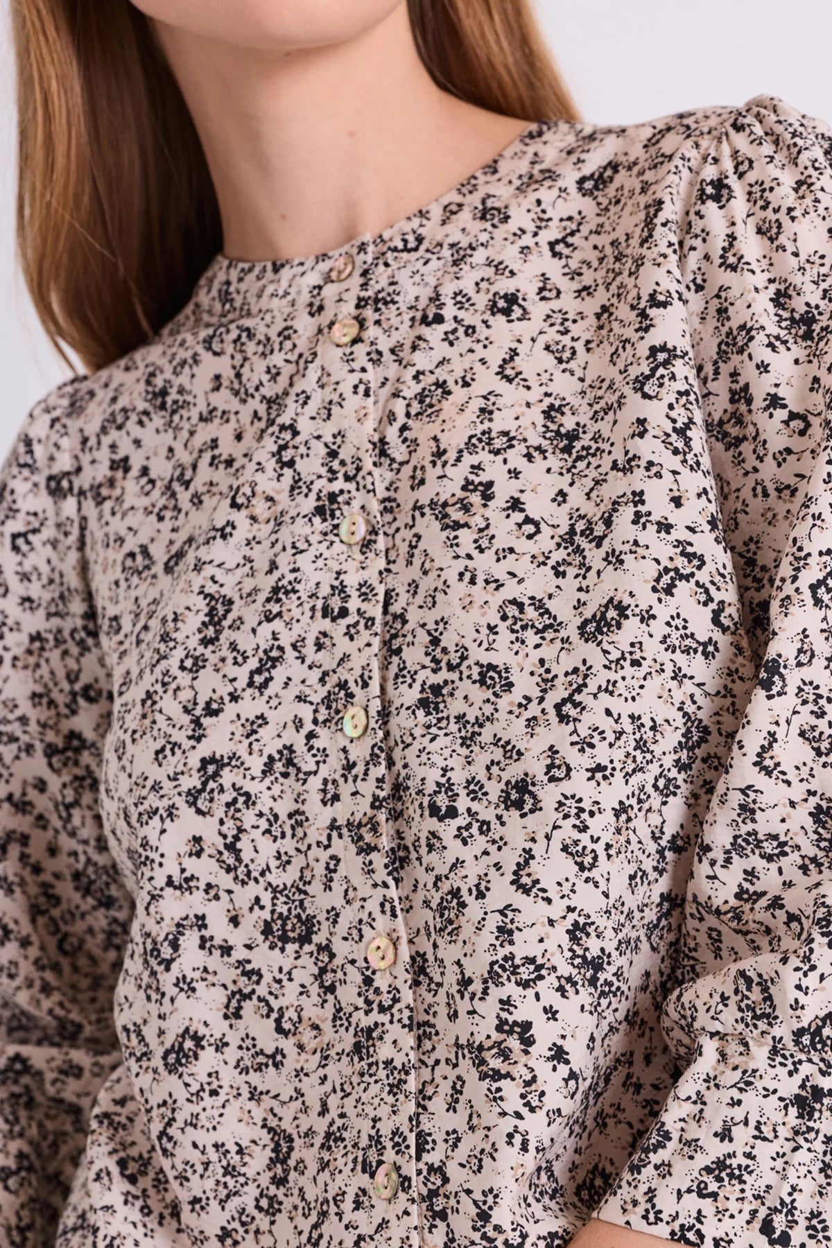 Freequent naisten pusero Molli Shirt, kuosillinen beige