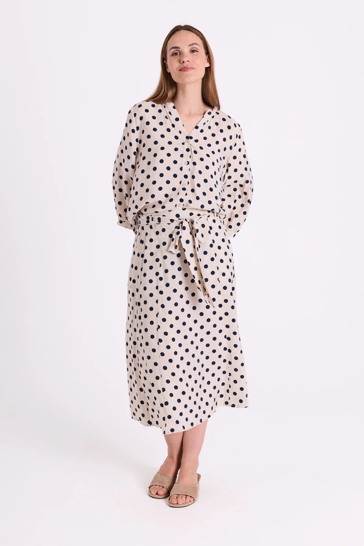 Freequent naisten pusero Alma Blouse, kuosillinen beige